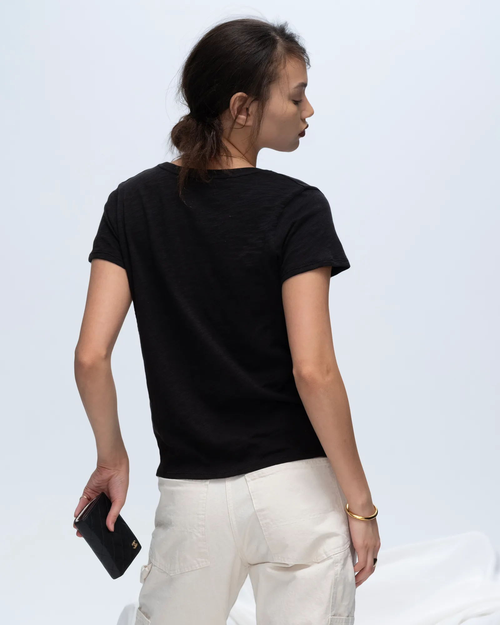 Long Lasting Color Sustainable Packaging Slub Jersey Schoolboy V-Neck Tee - Black