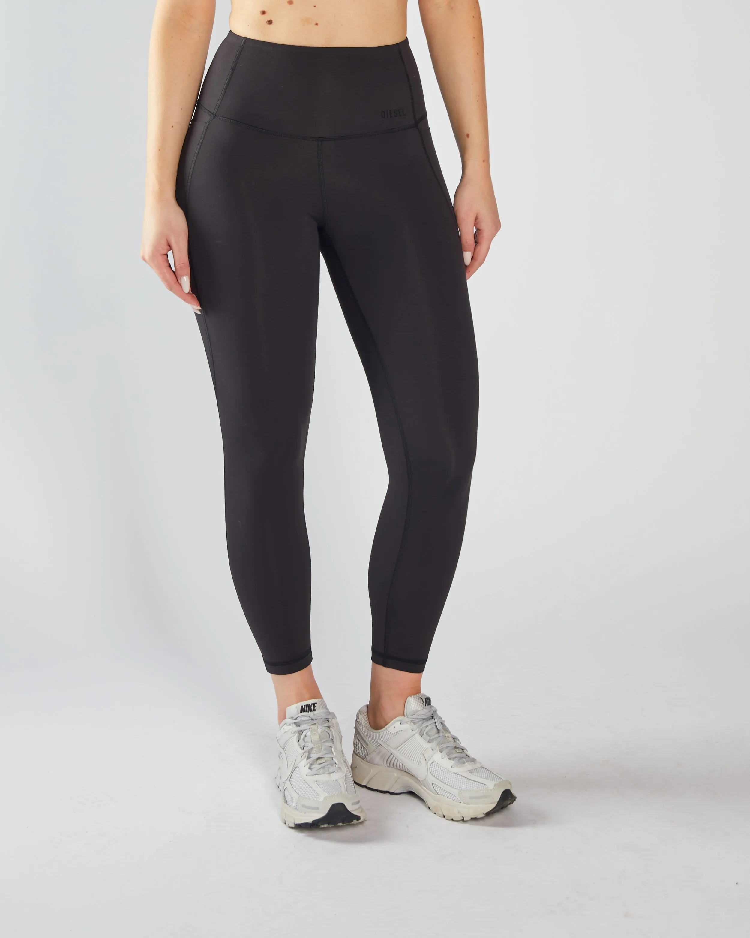Ellie Studio Hr Pant Black mesh ventilation Street Edge