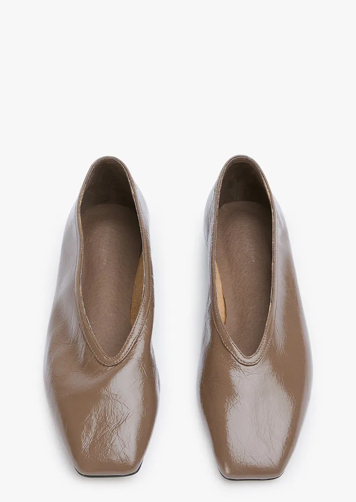 Bay Step Relaxing Shoes Bianca Liqueur Crinkle