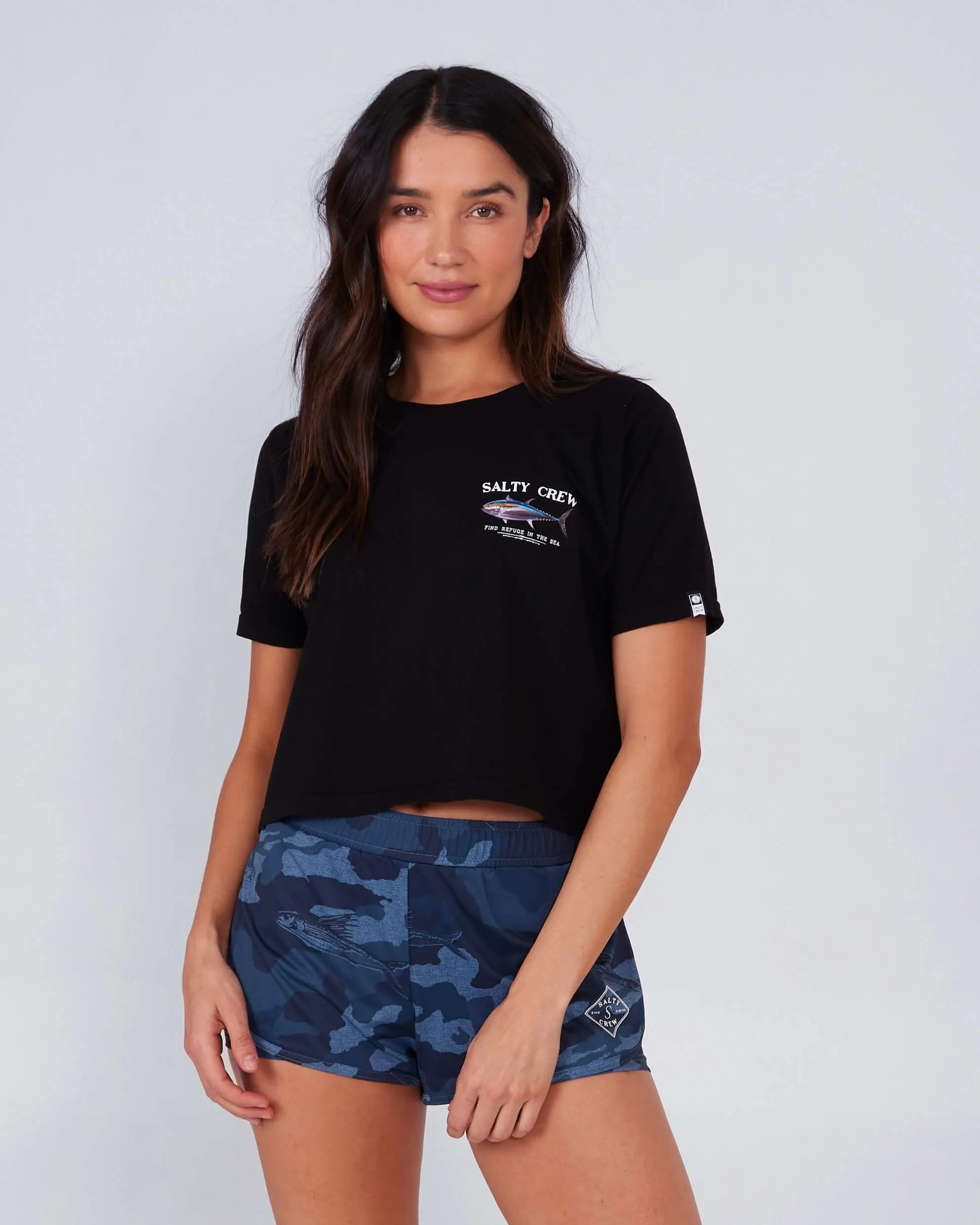 Sporty Style Versatile Fit Big Blue Crop Tee - Black