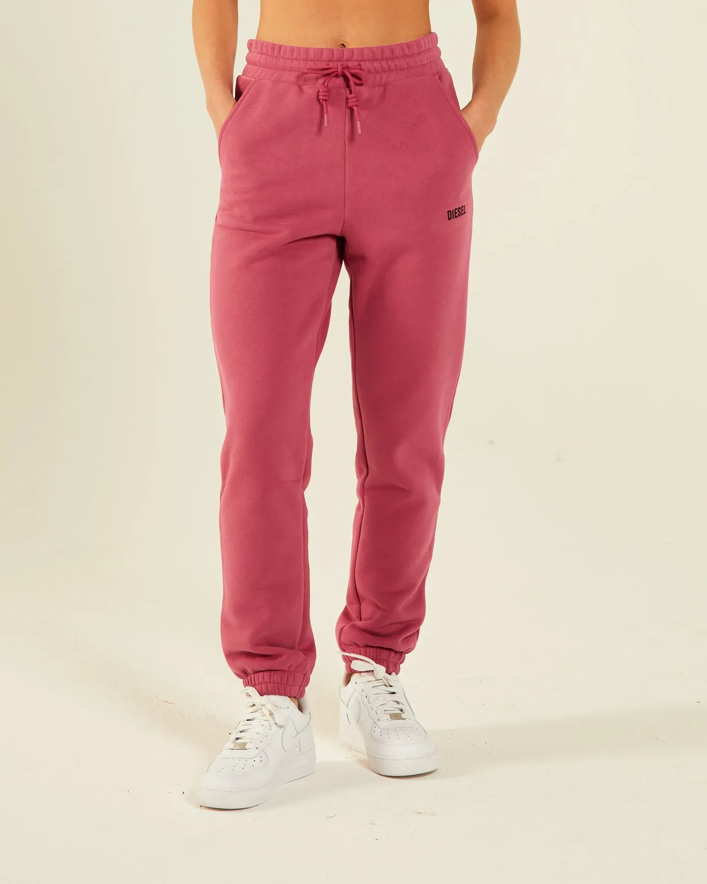 EcoFriendlyDye SnagProofMaterial Legacy Jogger Berry Sorbet