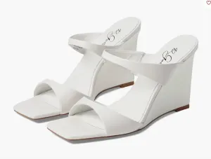 Women's Omira Squared Toe Wedge Heels In White Leather Pivot Point Supportive Fit