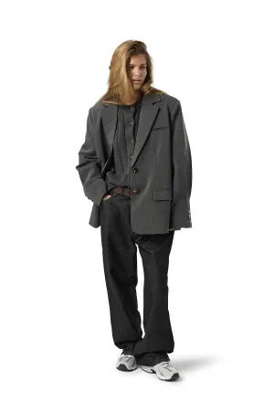 Fifth Blazer in Charcoal ContouredShoulderFit