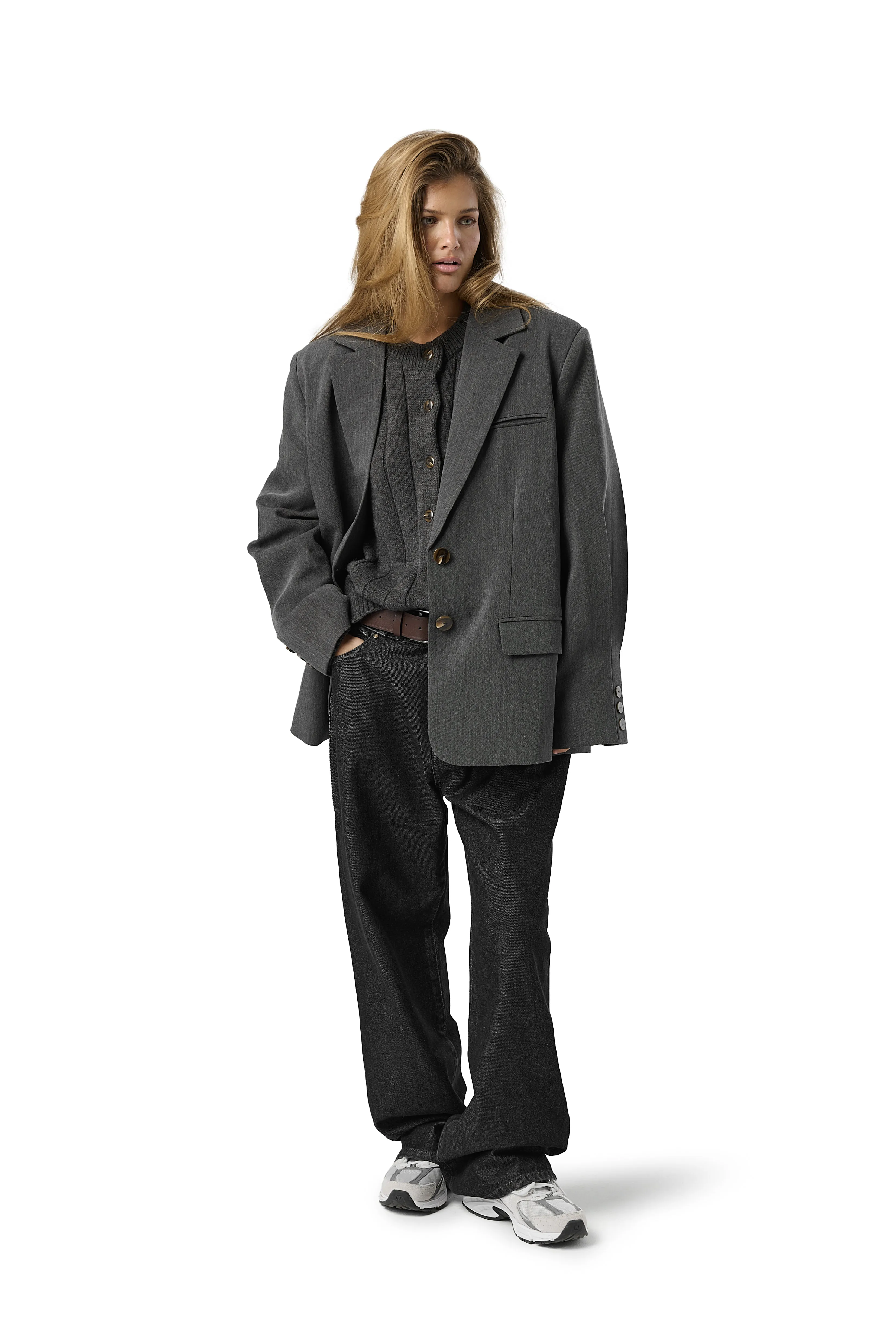 Fifth Blazer in Charcoal ContouredShoulderFit