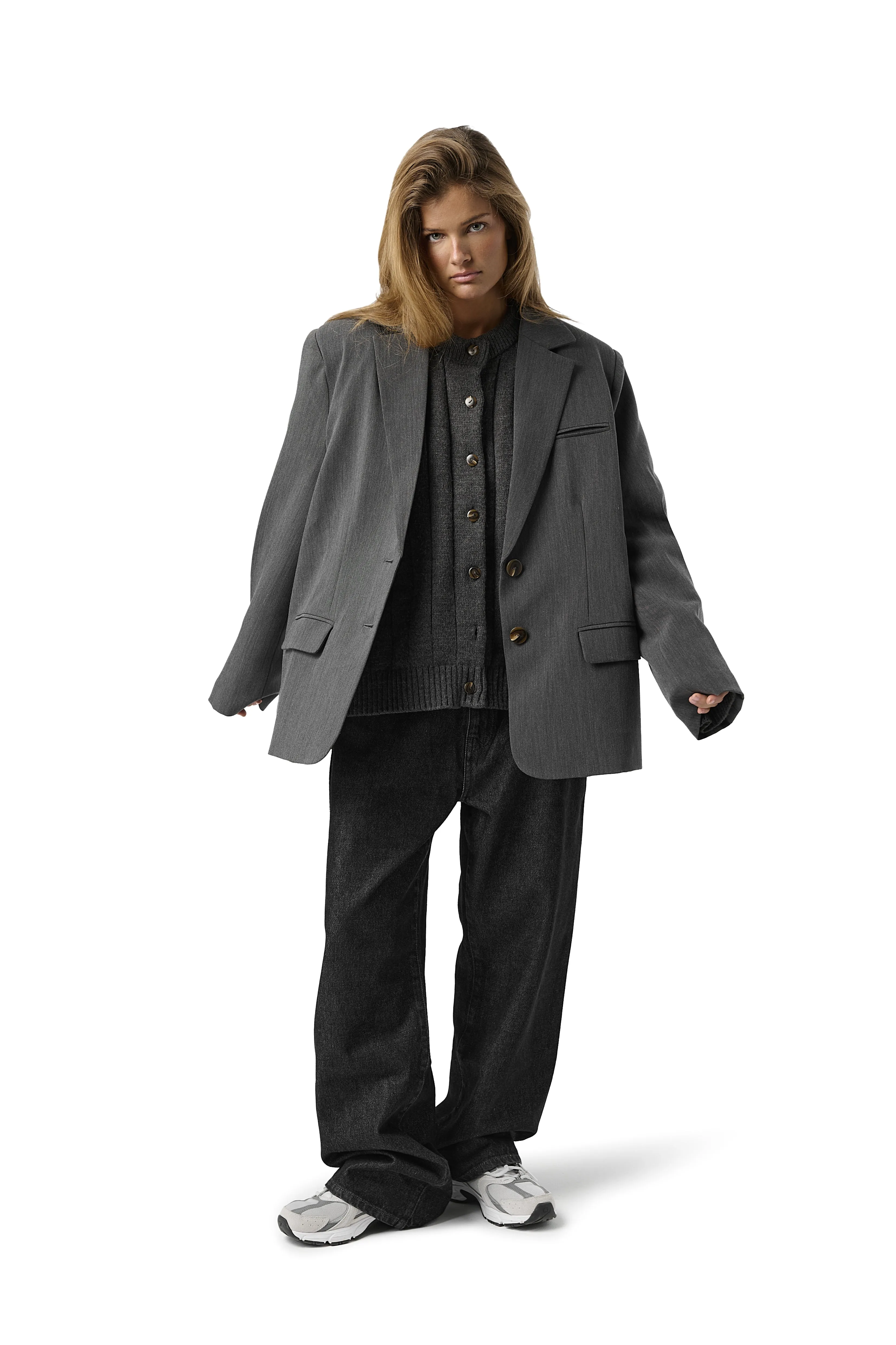 Compact Design Abrasion Resistant Finish Fifth Blazer in Charcoal