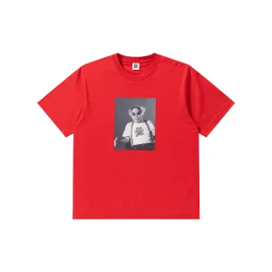 Sleek Design Fit NOBUYOSHI ARAKI PHOTO TEE RED