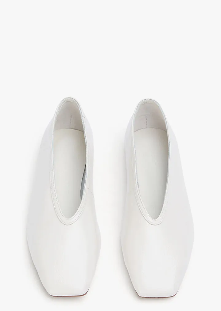 Bianca Dove Crinkle Relaxed Style