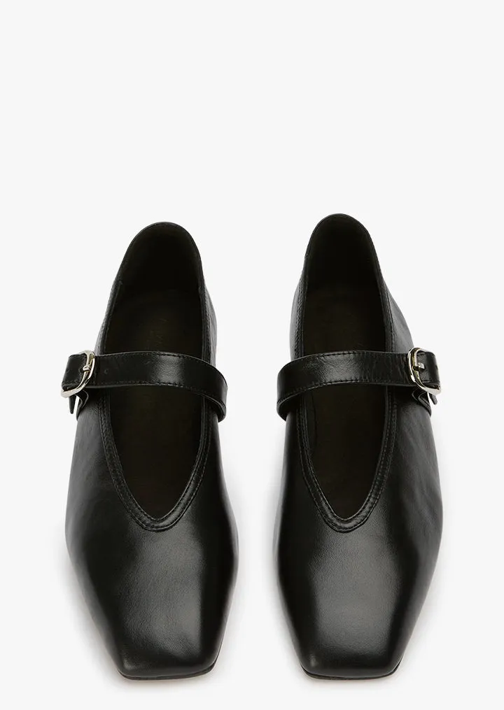 Boat ride Bobbi Black Venice