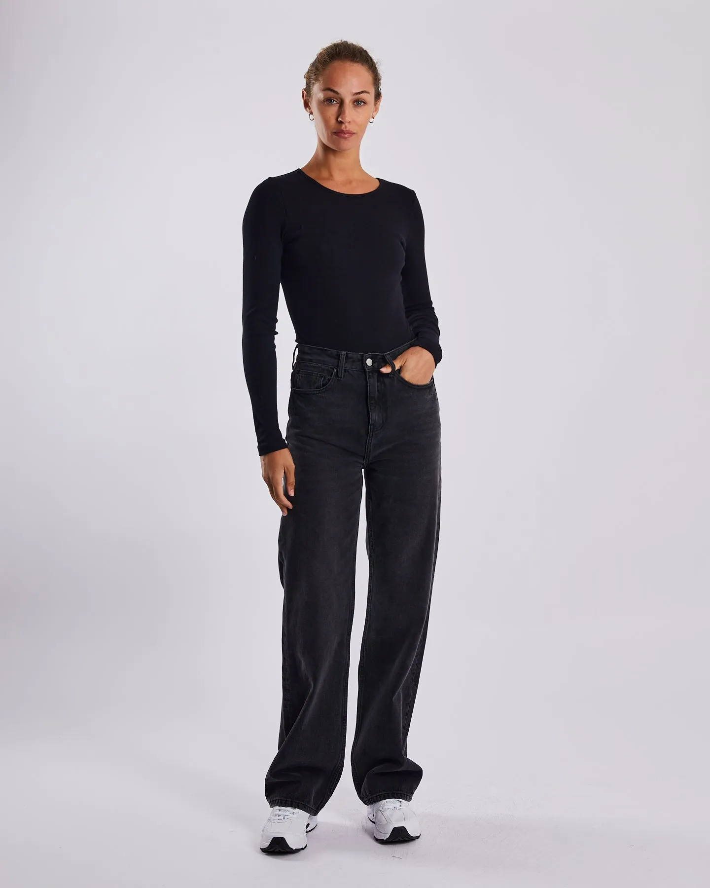 WaterRepellentFinish ThermalRegulating Layer Britta Bodysuit Black