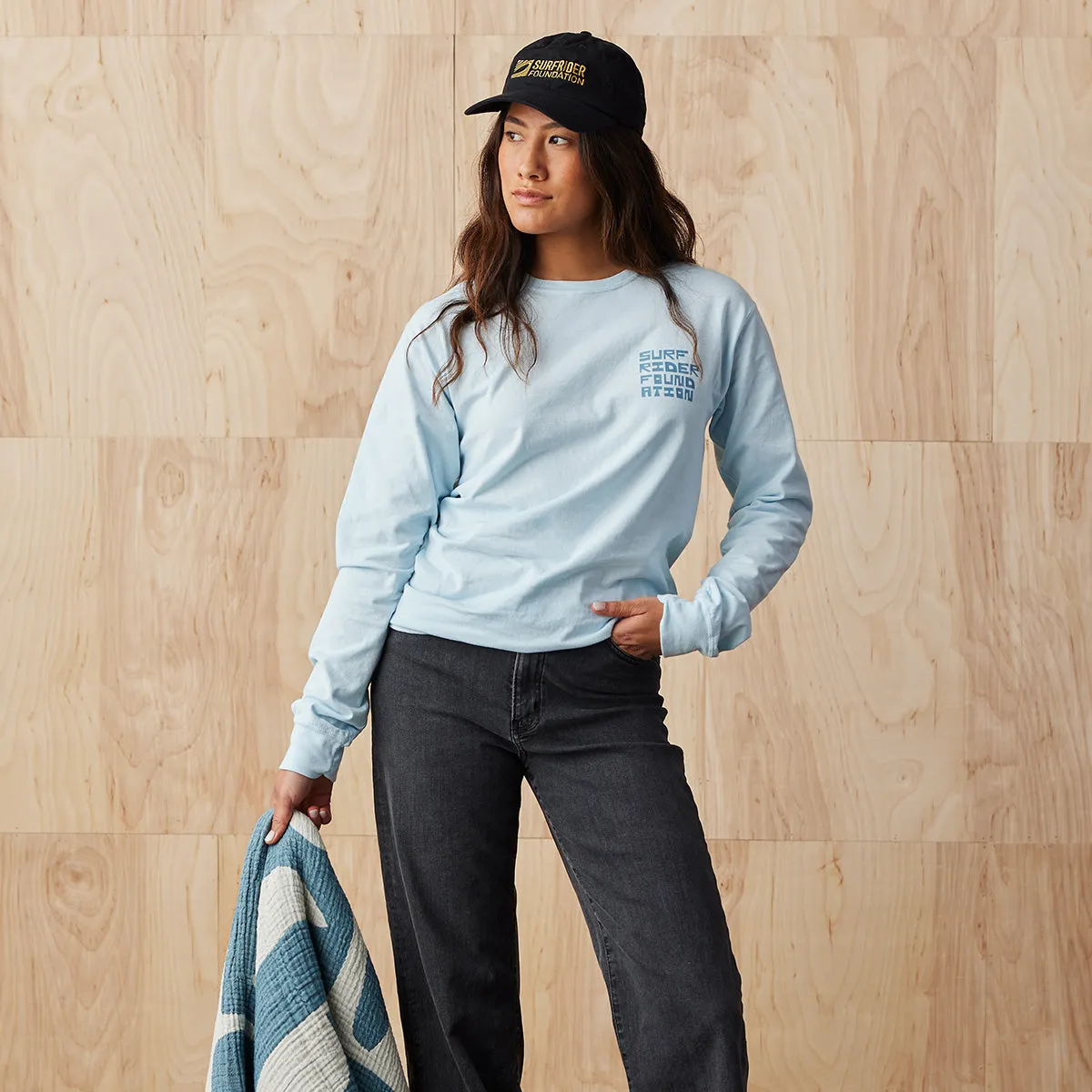 Cozy and Comfortable Tear Resistant Knit Cutout Waves Long Sleeve Tee