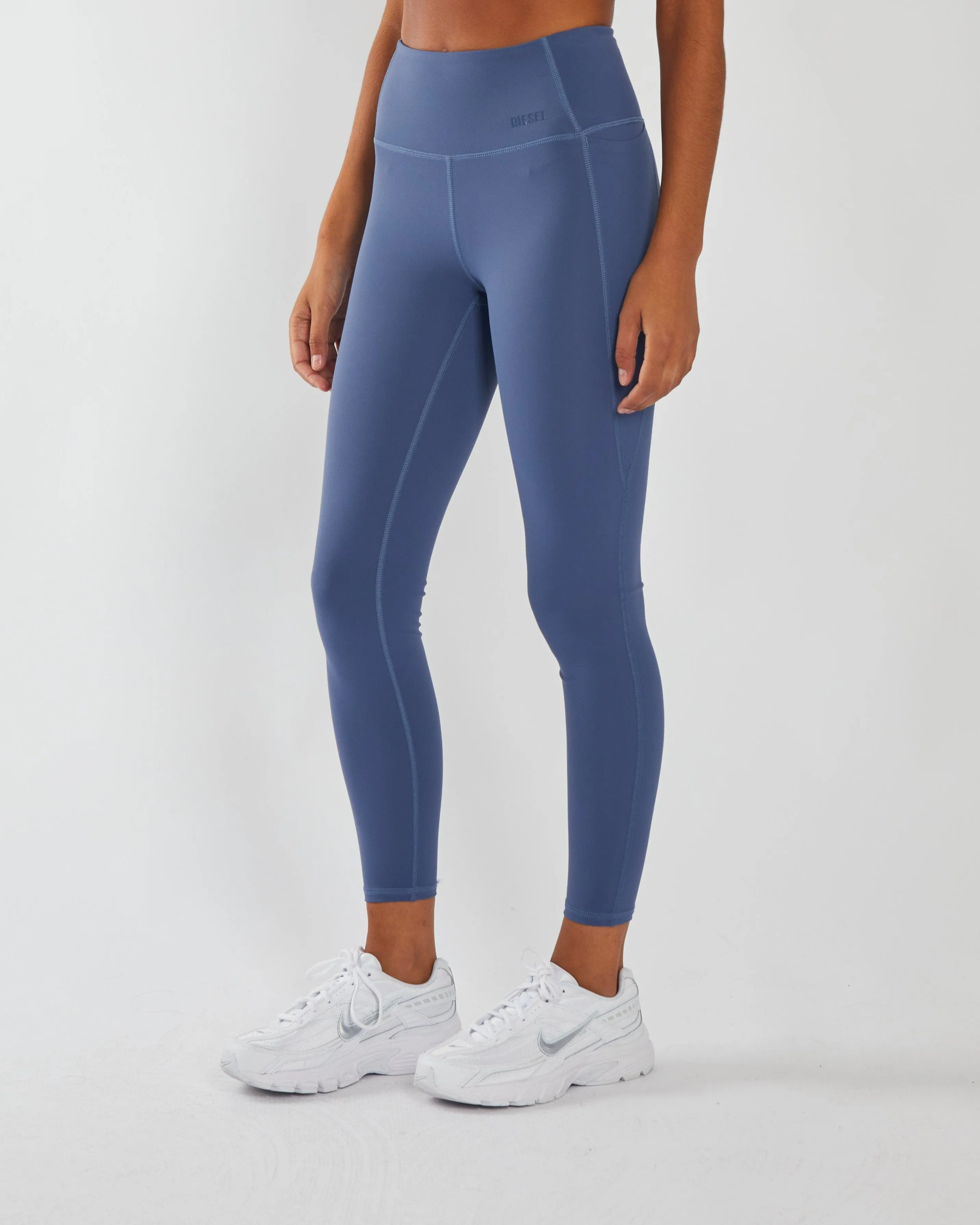 Cyrus Hr Pant Warm Blue Party Ready Active Look