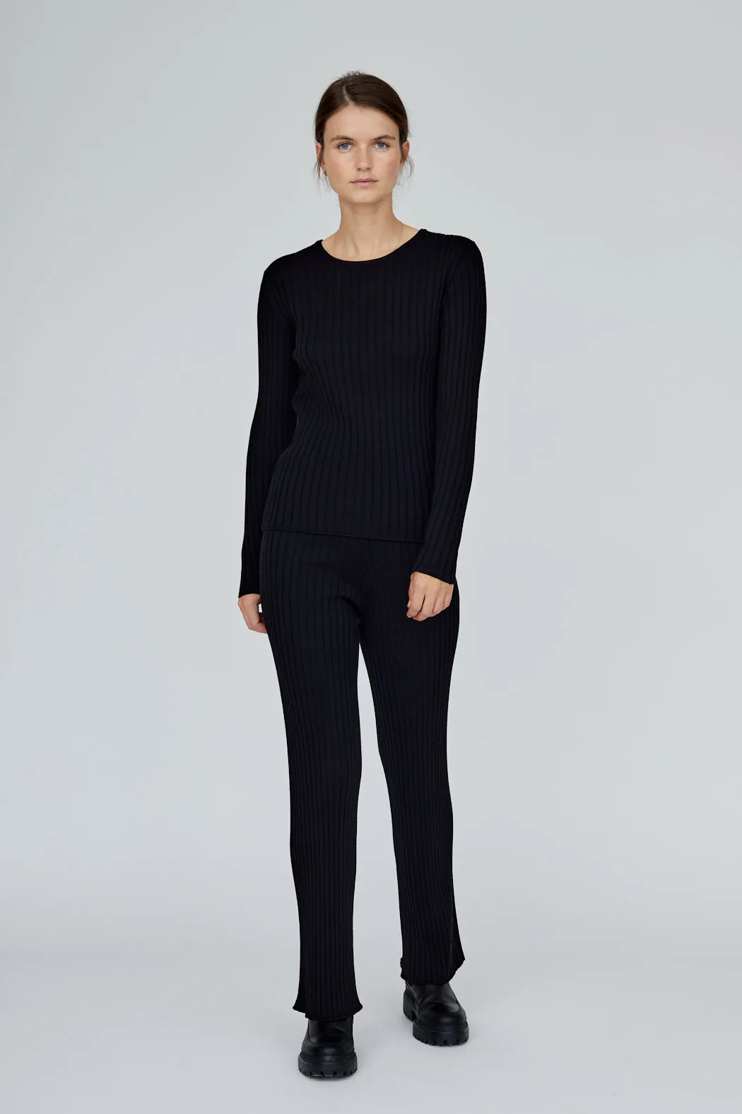 Movement Fit Coral Wide Pants - Black