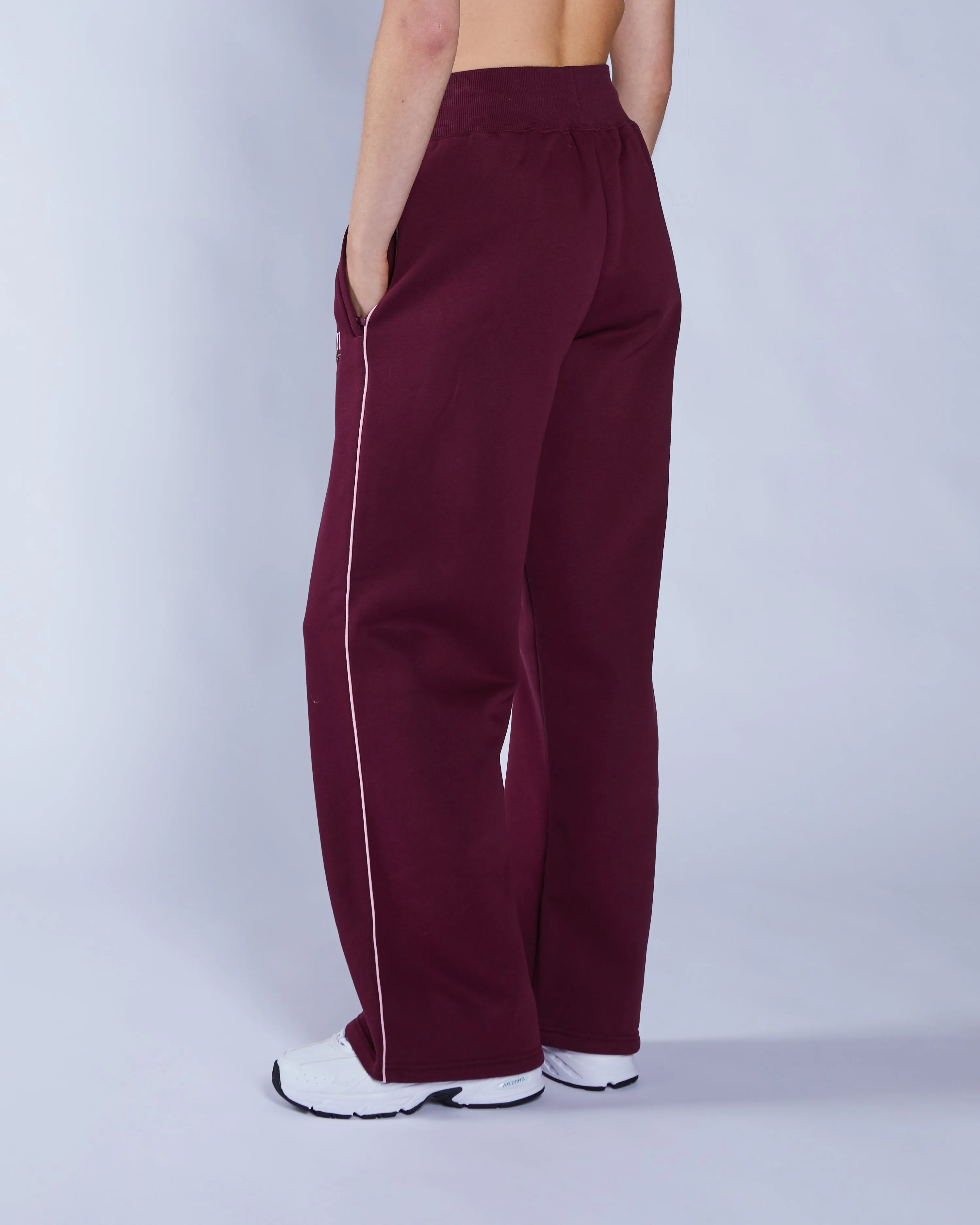 TaglessDesign EcoFriendlyProduction Loise Jogger Deep Orchid