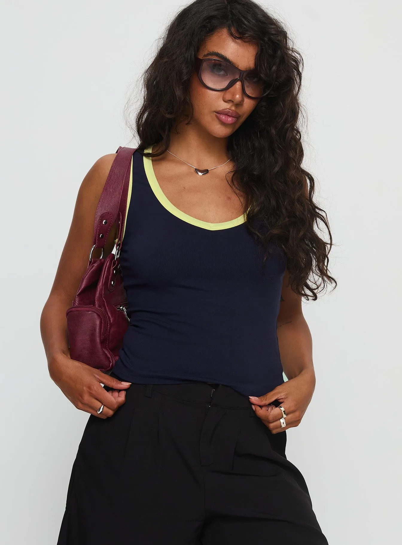 low - ground - clearance Elionne V Neck Contrast Top Navy / Yellow