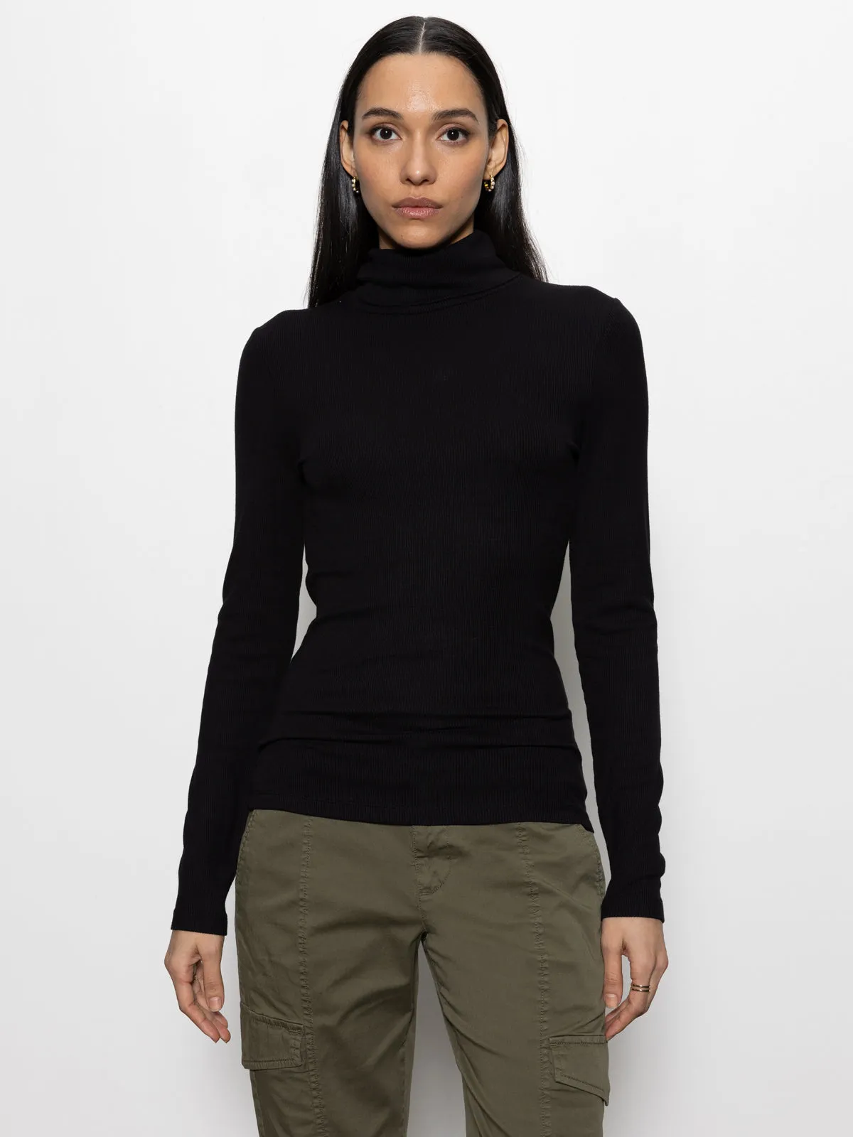 Essential Turtleneck Top Black Trendy popularity Breathable Layer Fit