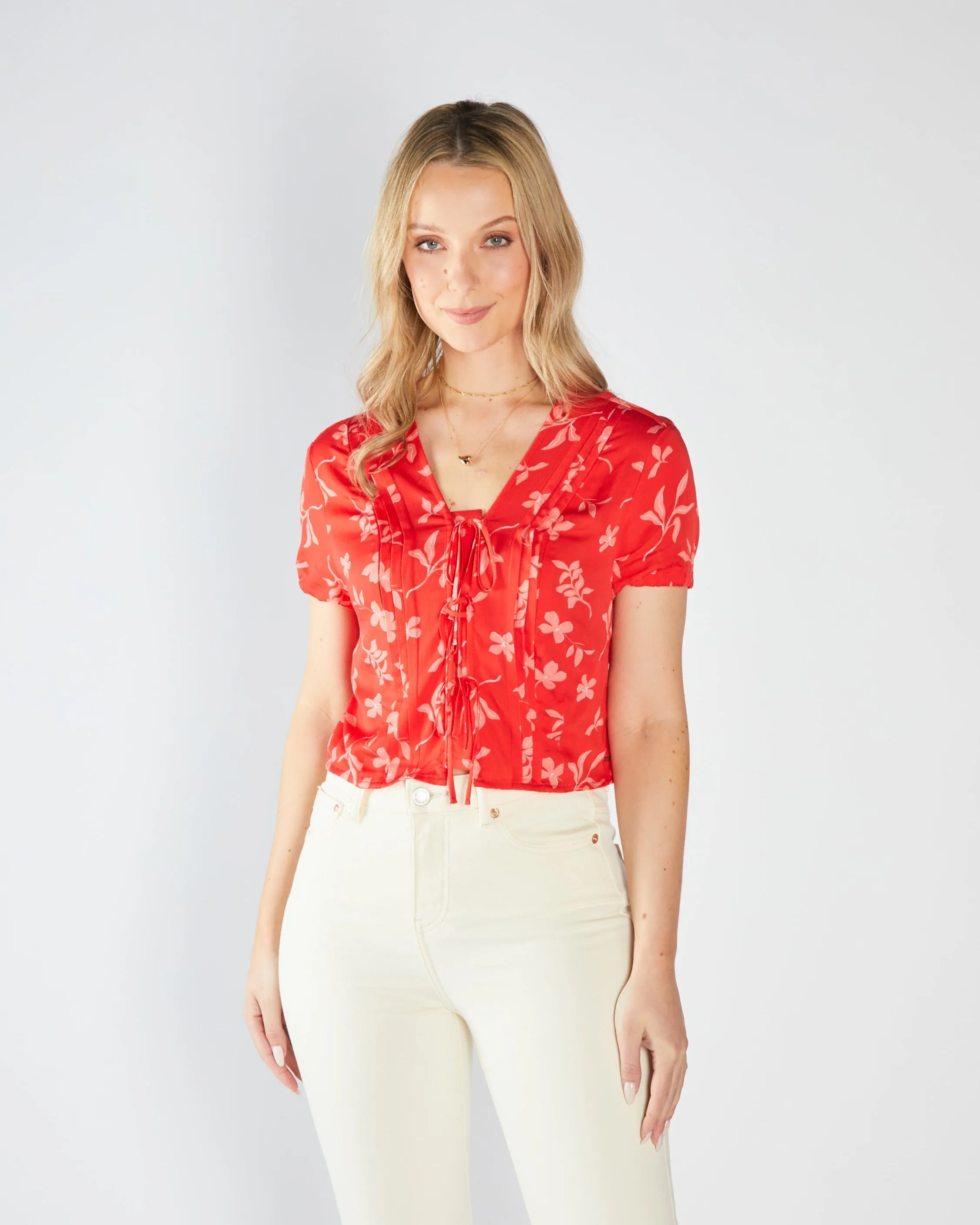 Business Outfit Felicity Top Red