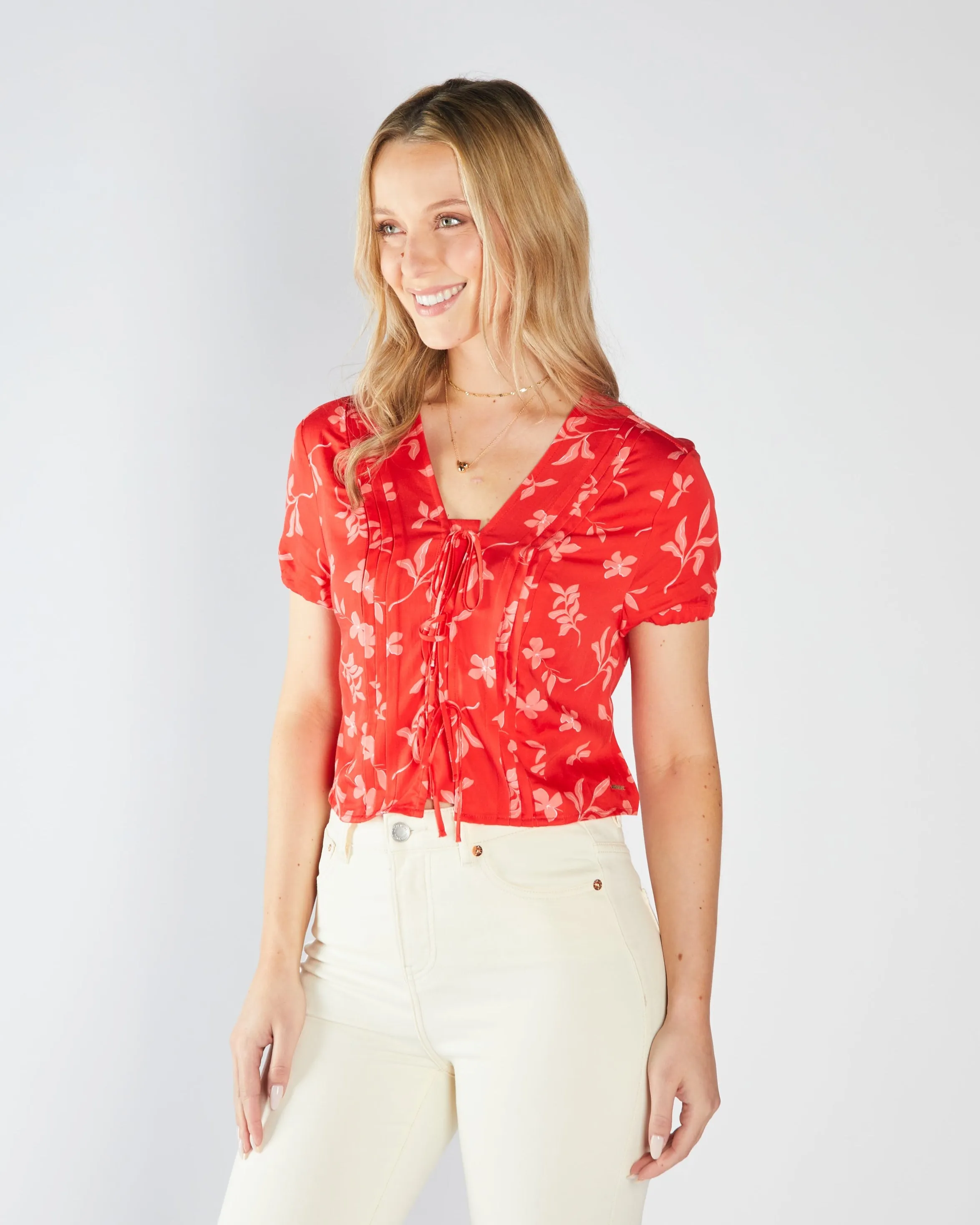 FrictionResistantEdges Felicity Top Red