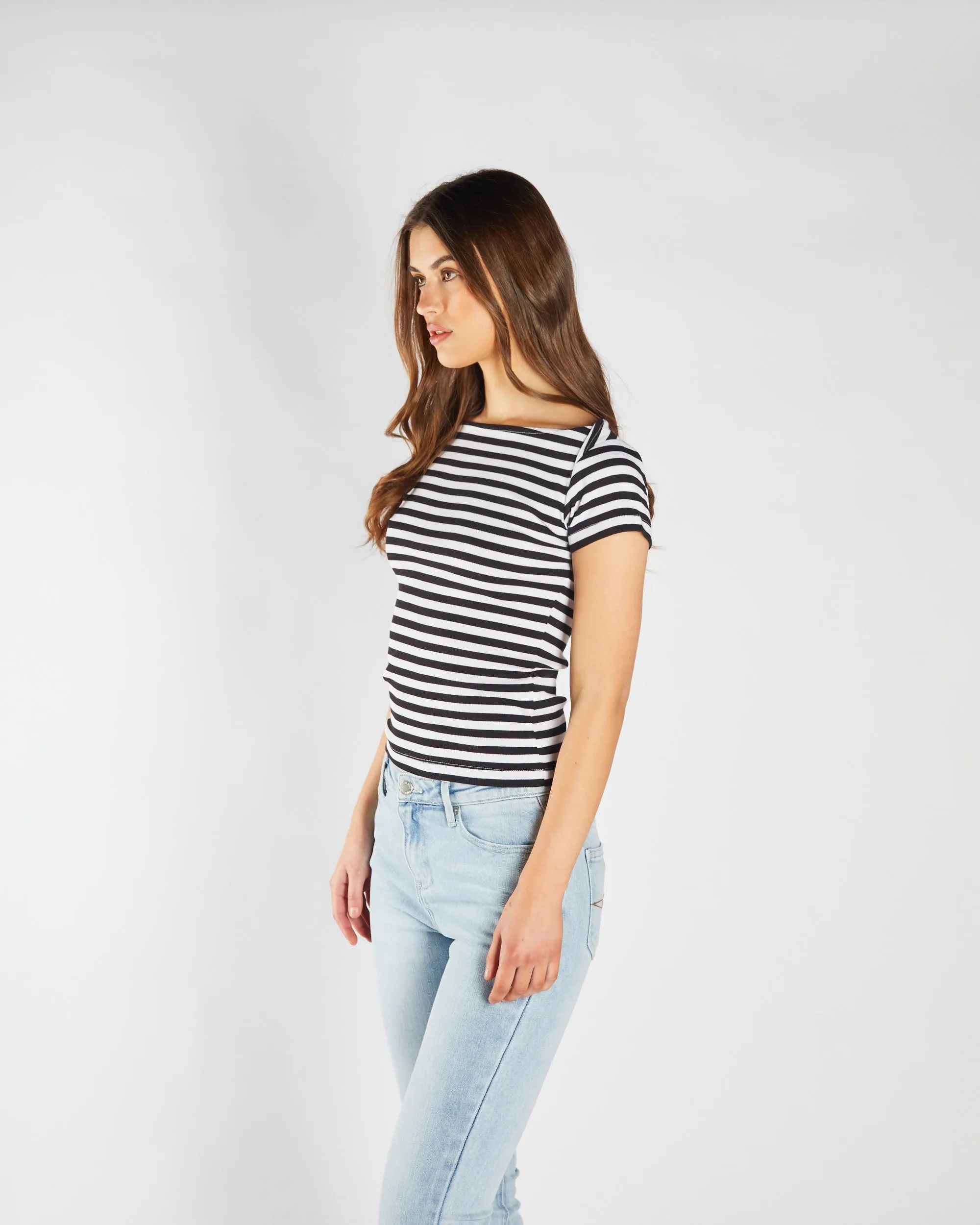 Colorfast Technology Finette Top Black & Dove White