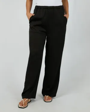 Raya Pant Black Sleek Fit