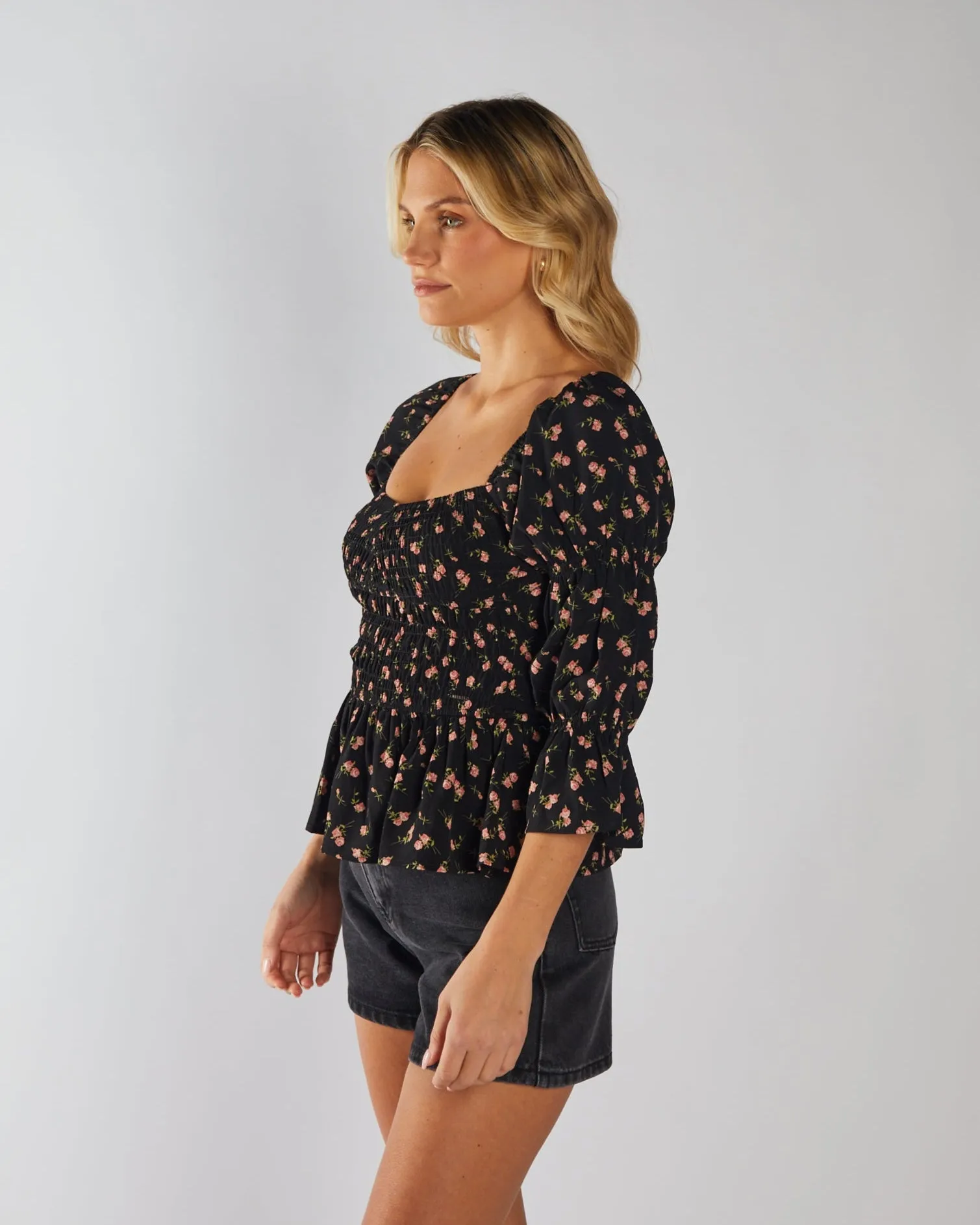 Floris Top Black Virtual Mode