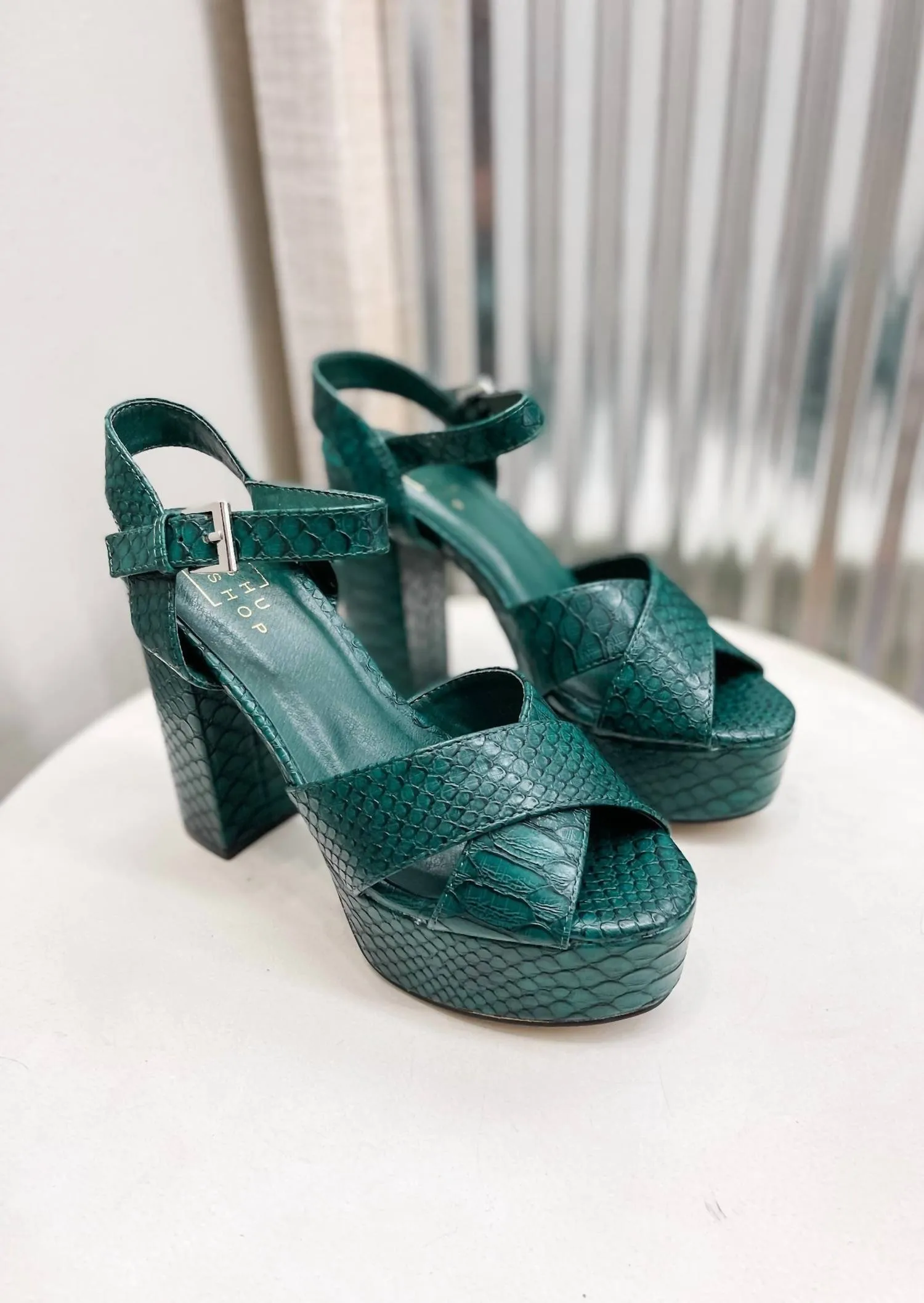 Trendy Mood Dainty Heels Eugenia Heels In Green