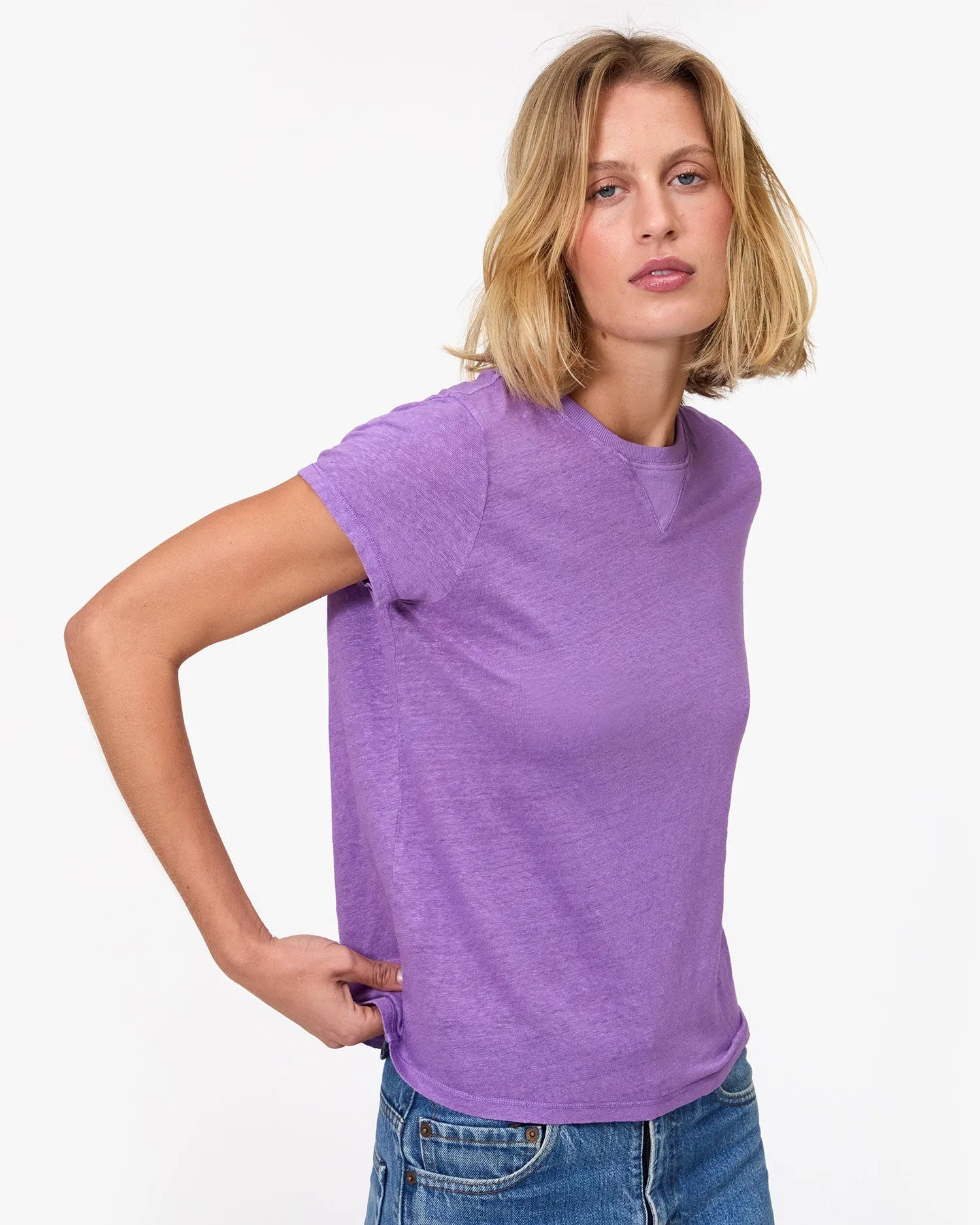 Classic Tee Casual All-Day Feminine Appeal