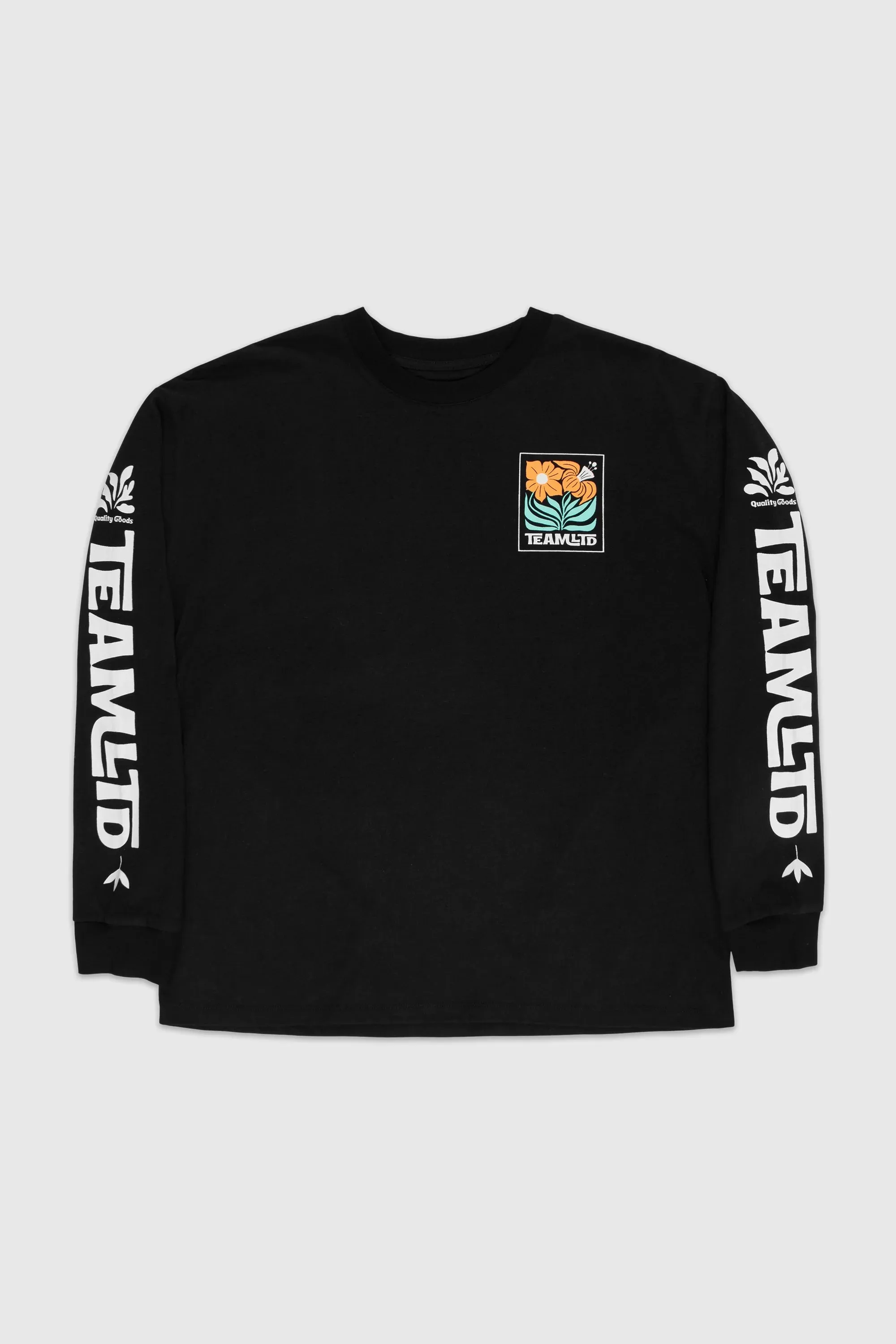 Hibiscus Long Sleeve loose but not baggy