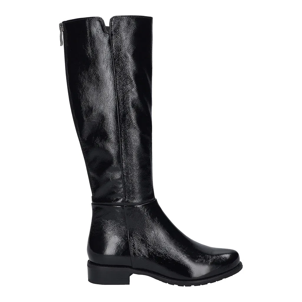 Low Profile Outdoor Explorer Daily Essentials JOSEF SEIBEL Chiara 01 Patent