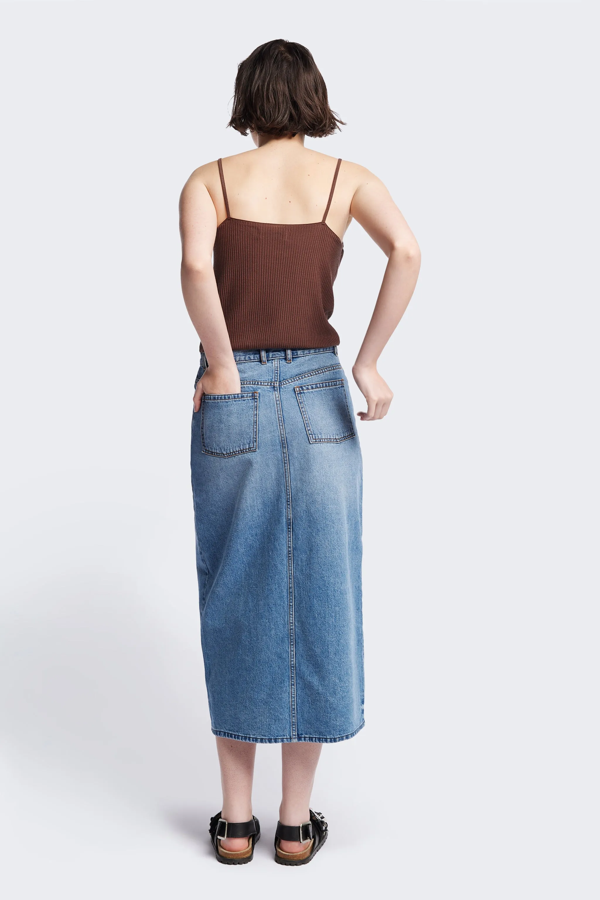 Vivendi Denim Skirt Mid-Blue fade Sophisticated Casual
