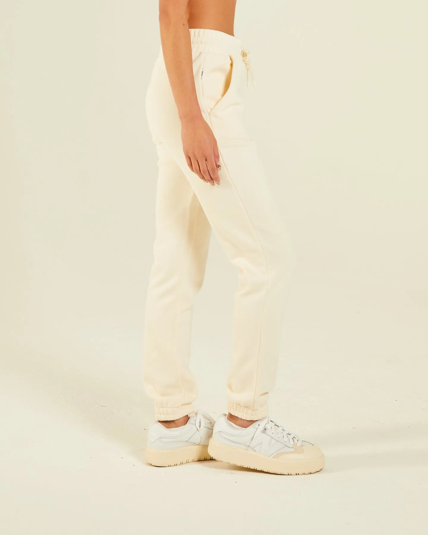 NoSlipTrims Legacy Jogger Off White