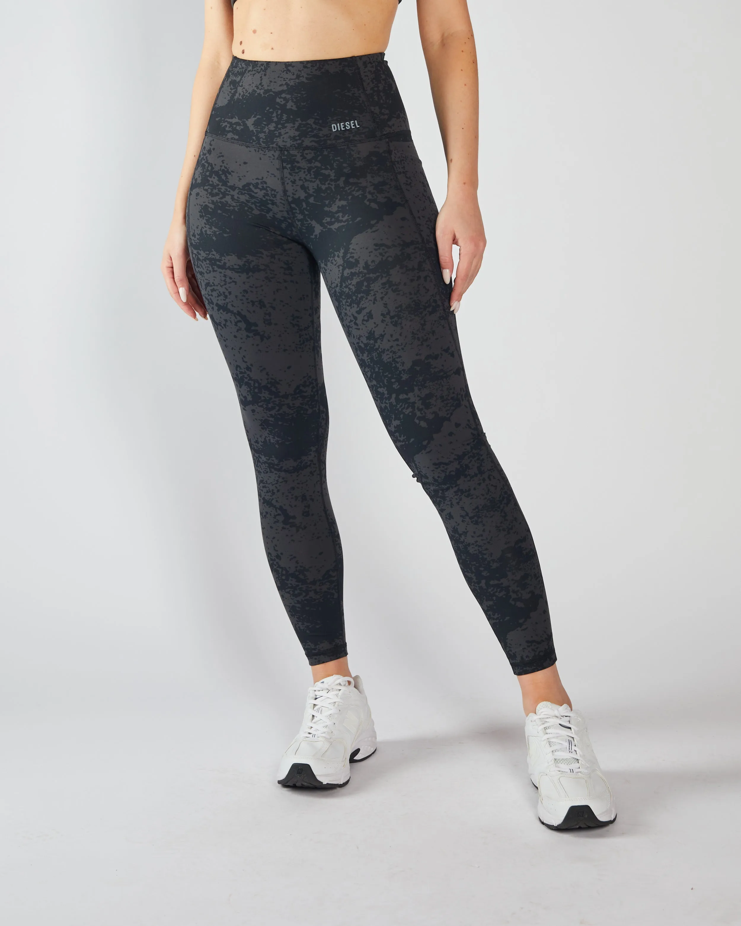 Nova Uhr Pant Black Acid Wash Casual Blouse