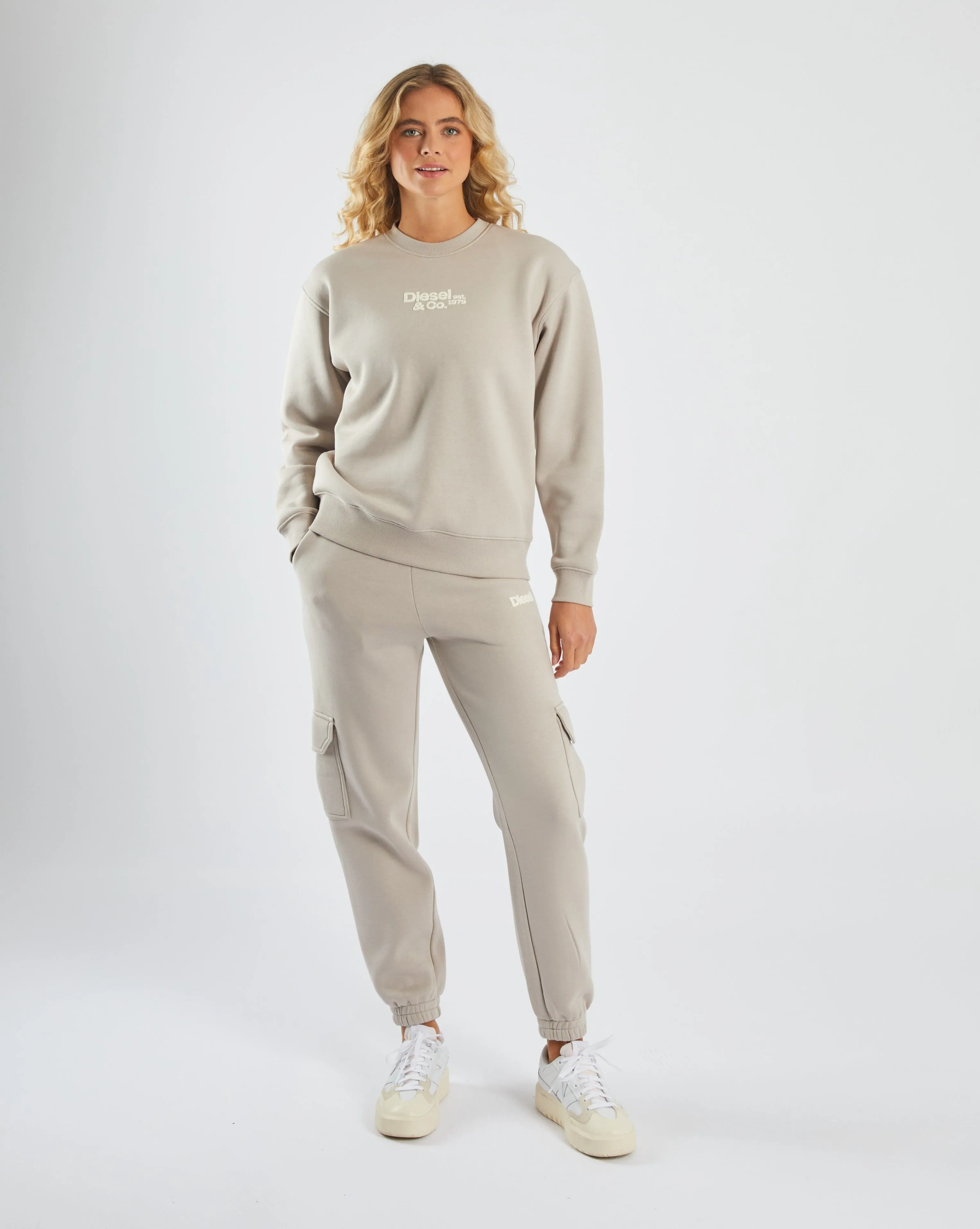 Casual Footwear Warm Layers Lorena Jogger Warm Stone