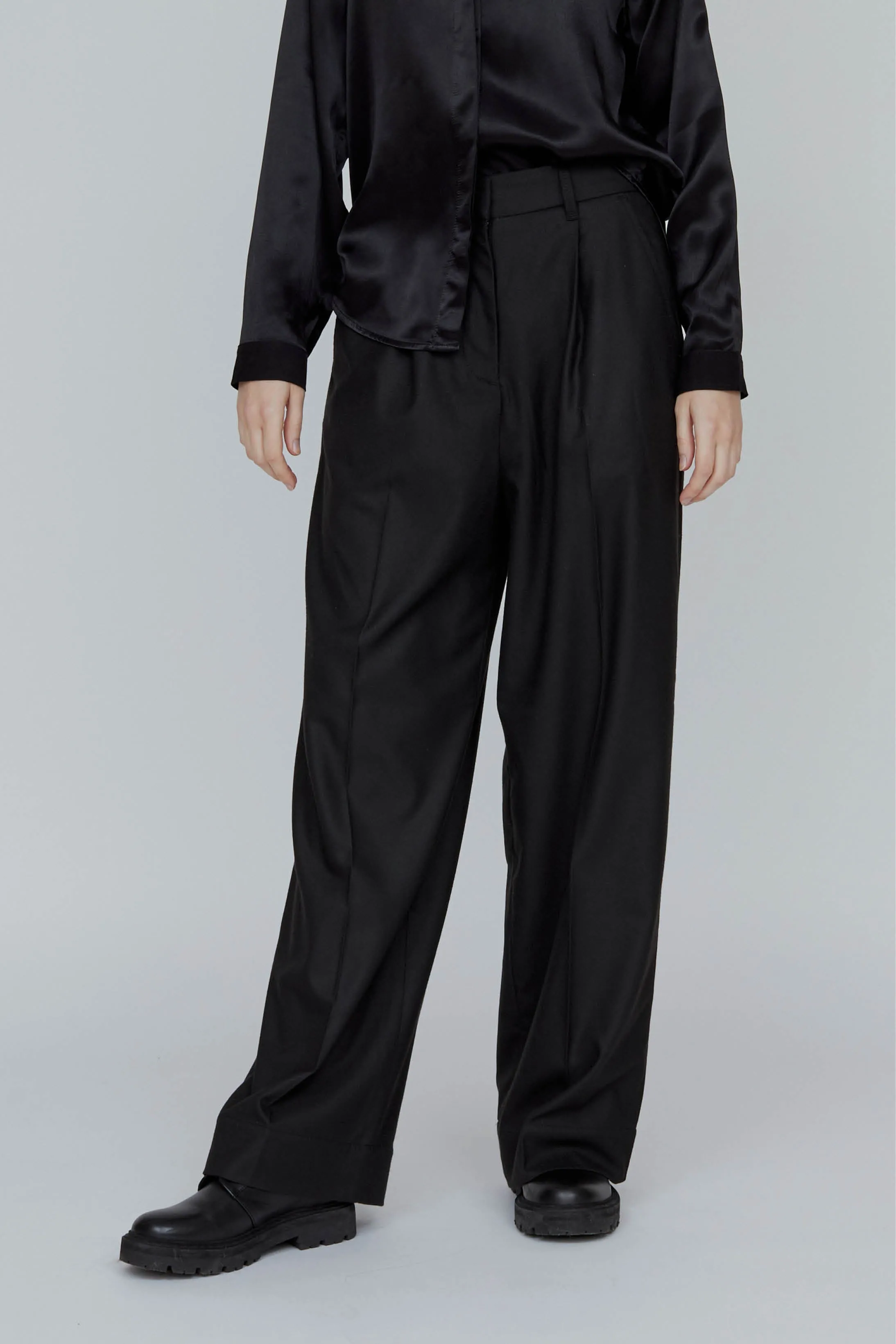 EcoFriendlyMaterial Quick Drying Marge Pants - Black