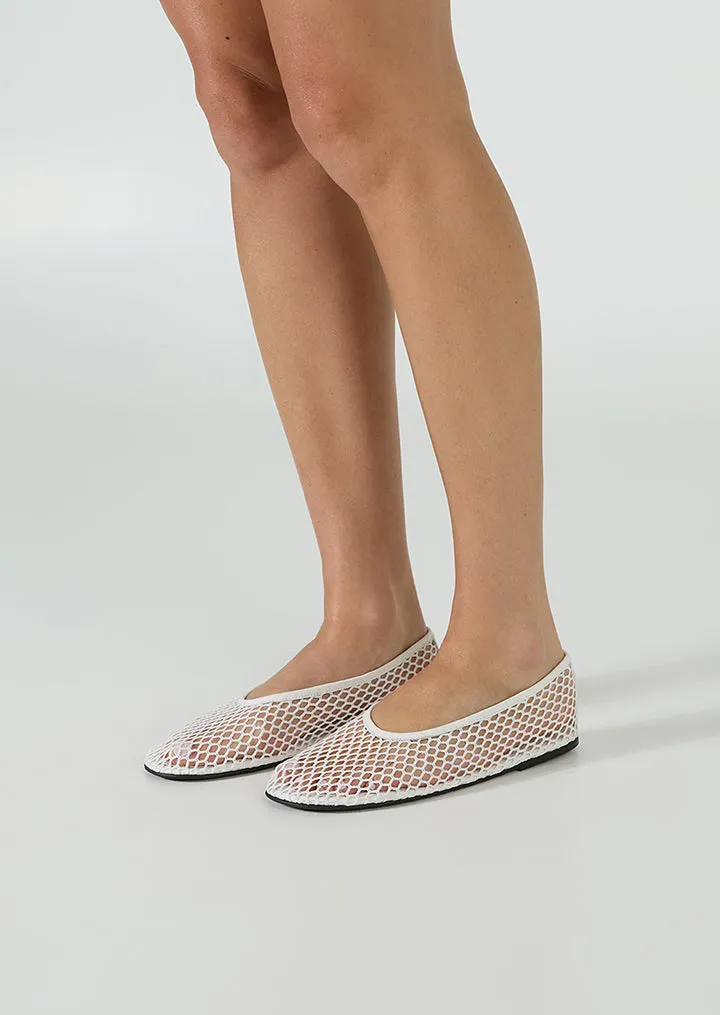 Mazey White Mesh Tall friendly