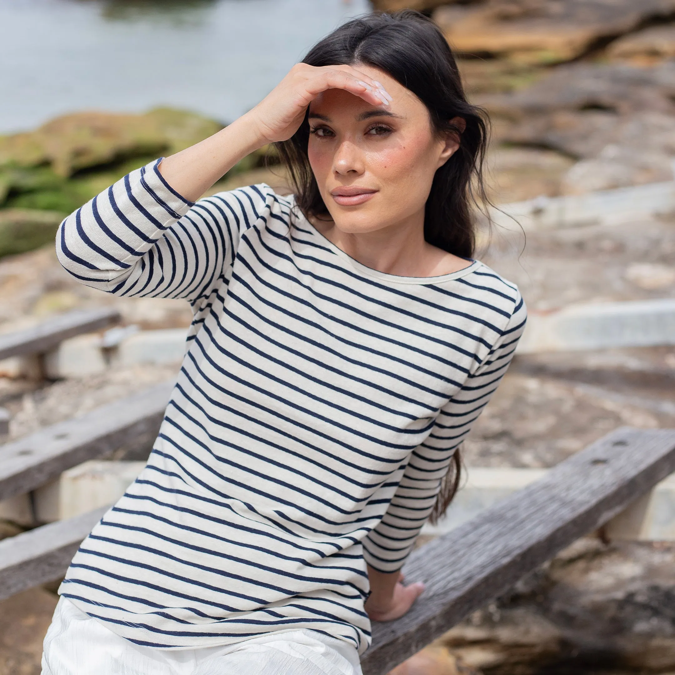 Distressed Hem Finish Off White / Navy Striped Hemp Tee