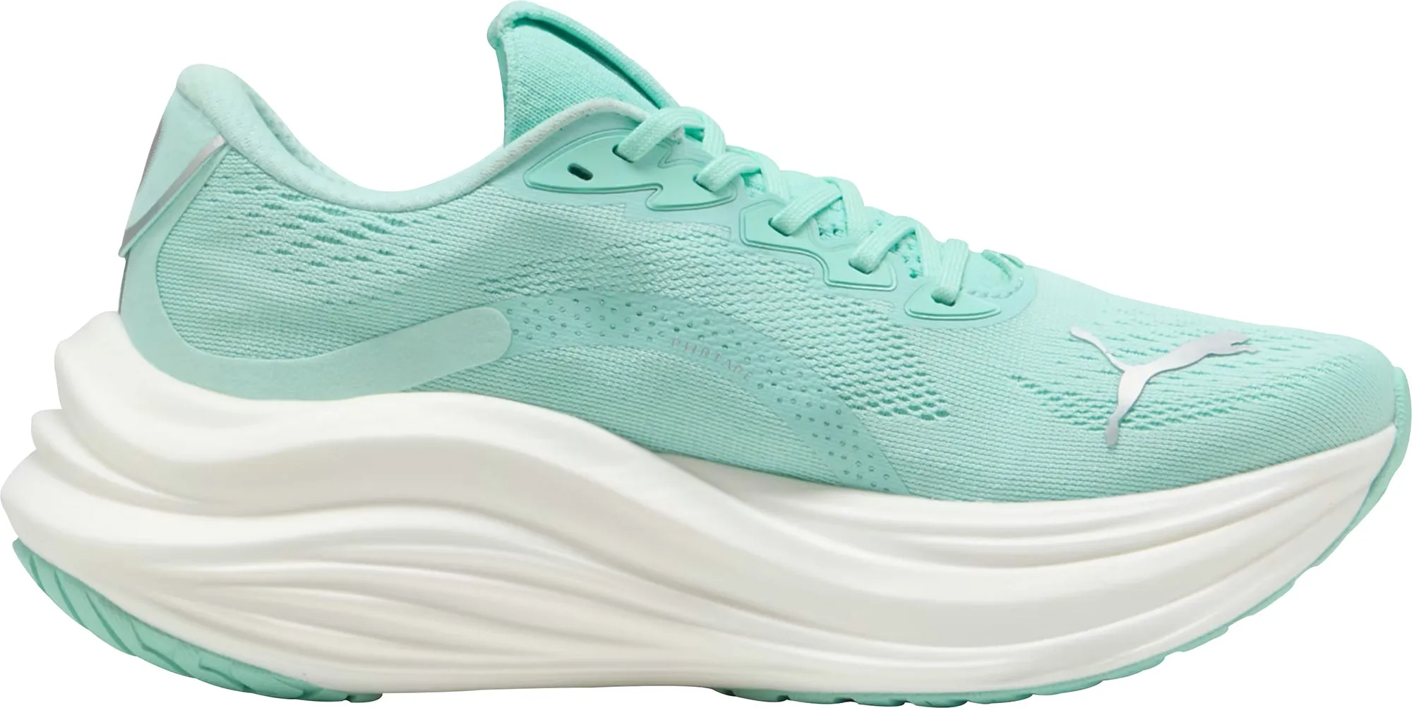 running in a beam bridge area shoes Low Profile Sole Puma MagMax Nitro Womens Running Shoes - Green