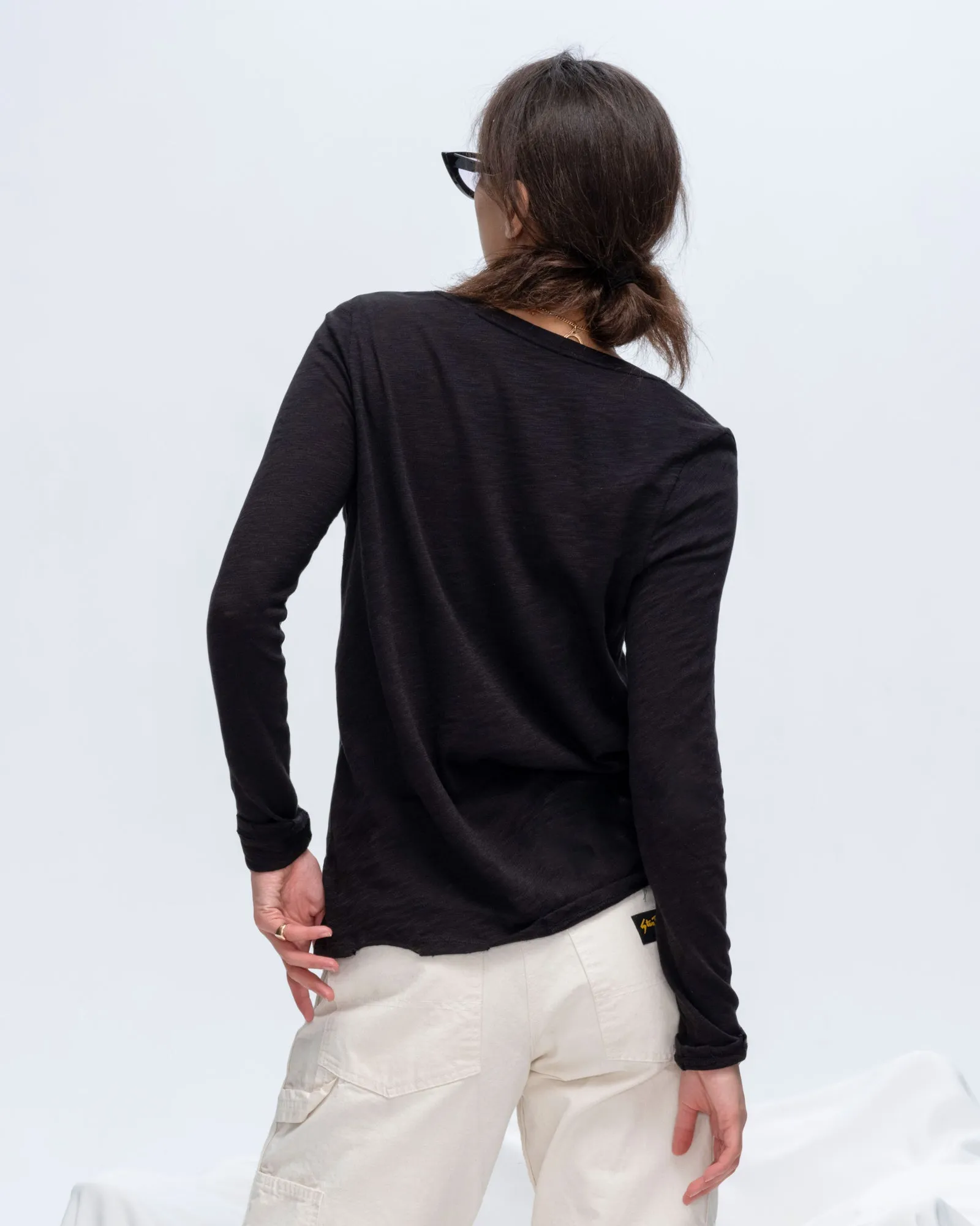 NonIronTechnology Slub Jersey Long Sleeve V-Neck Tee - Black