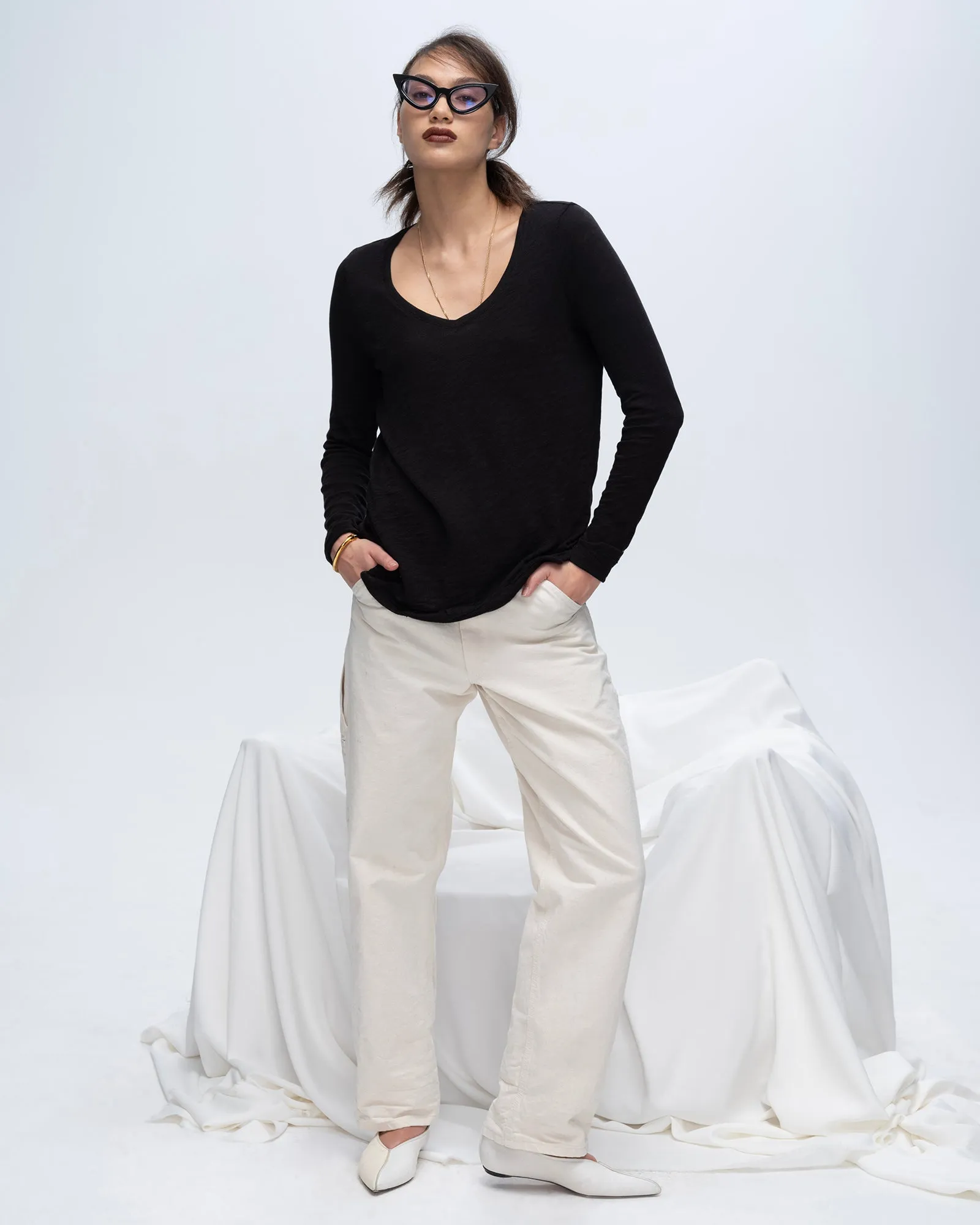 Slub Jersey Long Sleeve V-Neck Tee - Black Light Style Trend