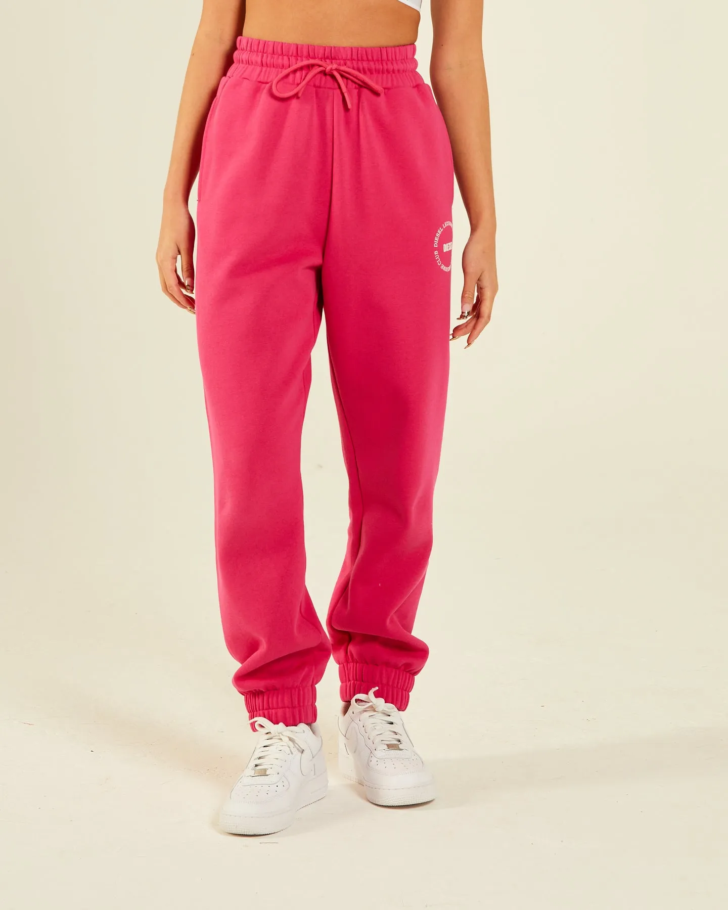 Vesta Jogger Pink Yarrow Graceful Design