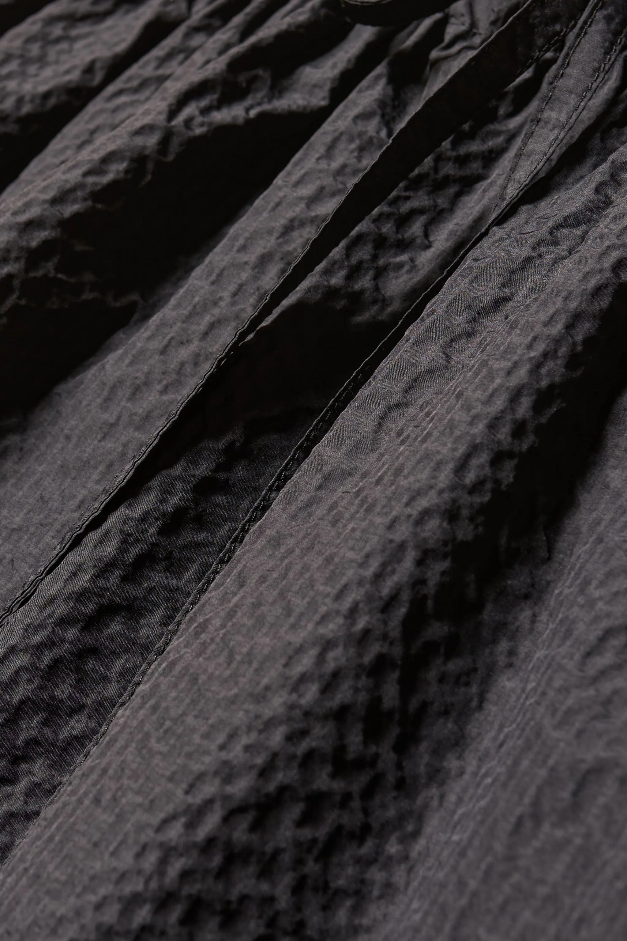 Minor Skirt Jet Black Slip Resistant Waistband