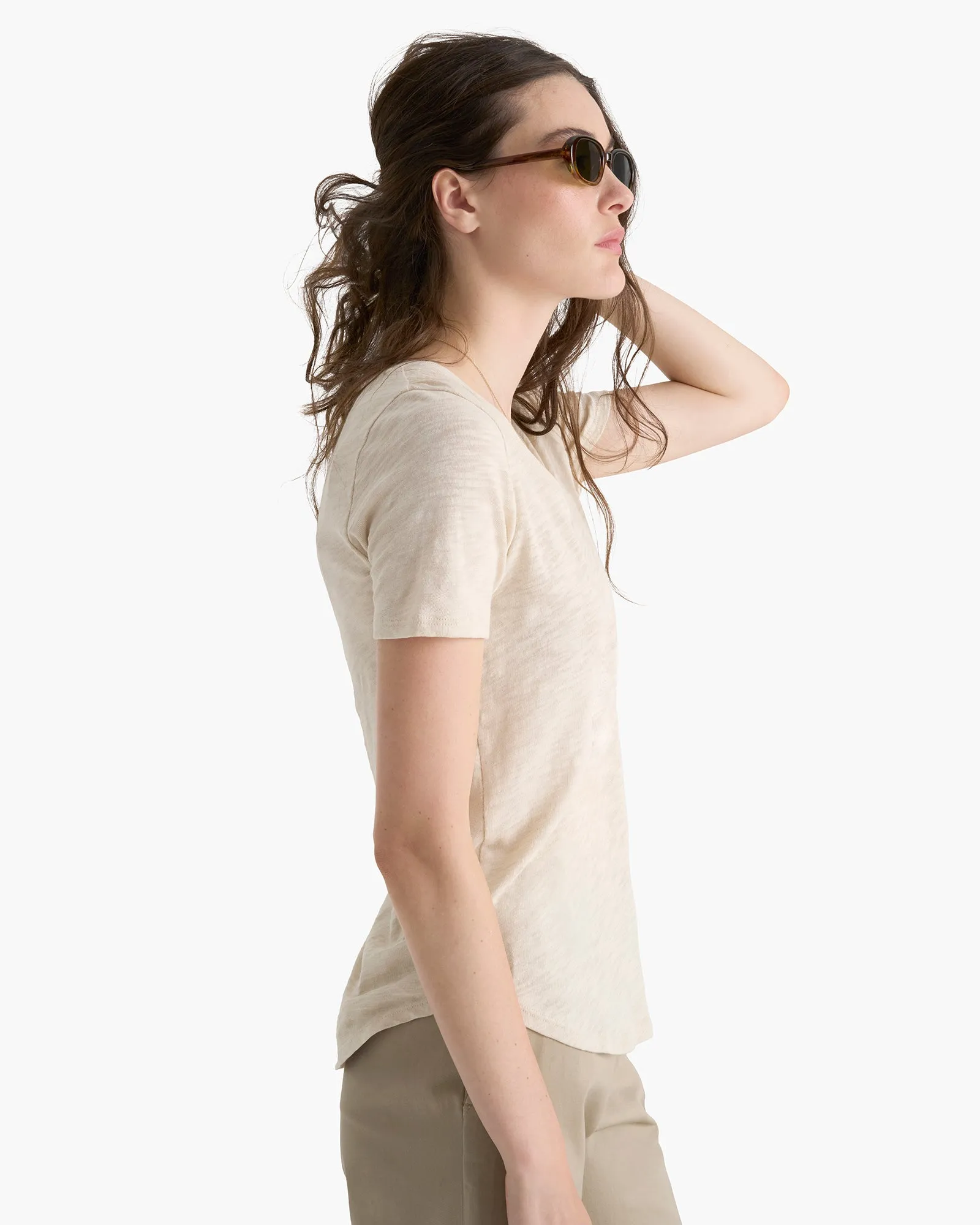 Travel Trend Look Slub Jersey Classic V-Neck Tee - Bleached Oak