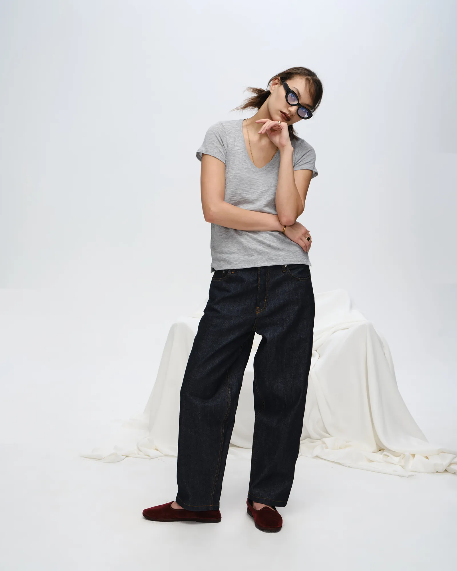 Seasonal Outfit Slub Jersey Schoolboy V-Neck Tee - Heather Grey