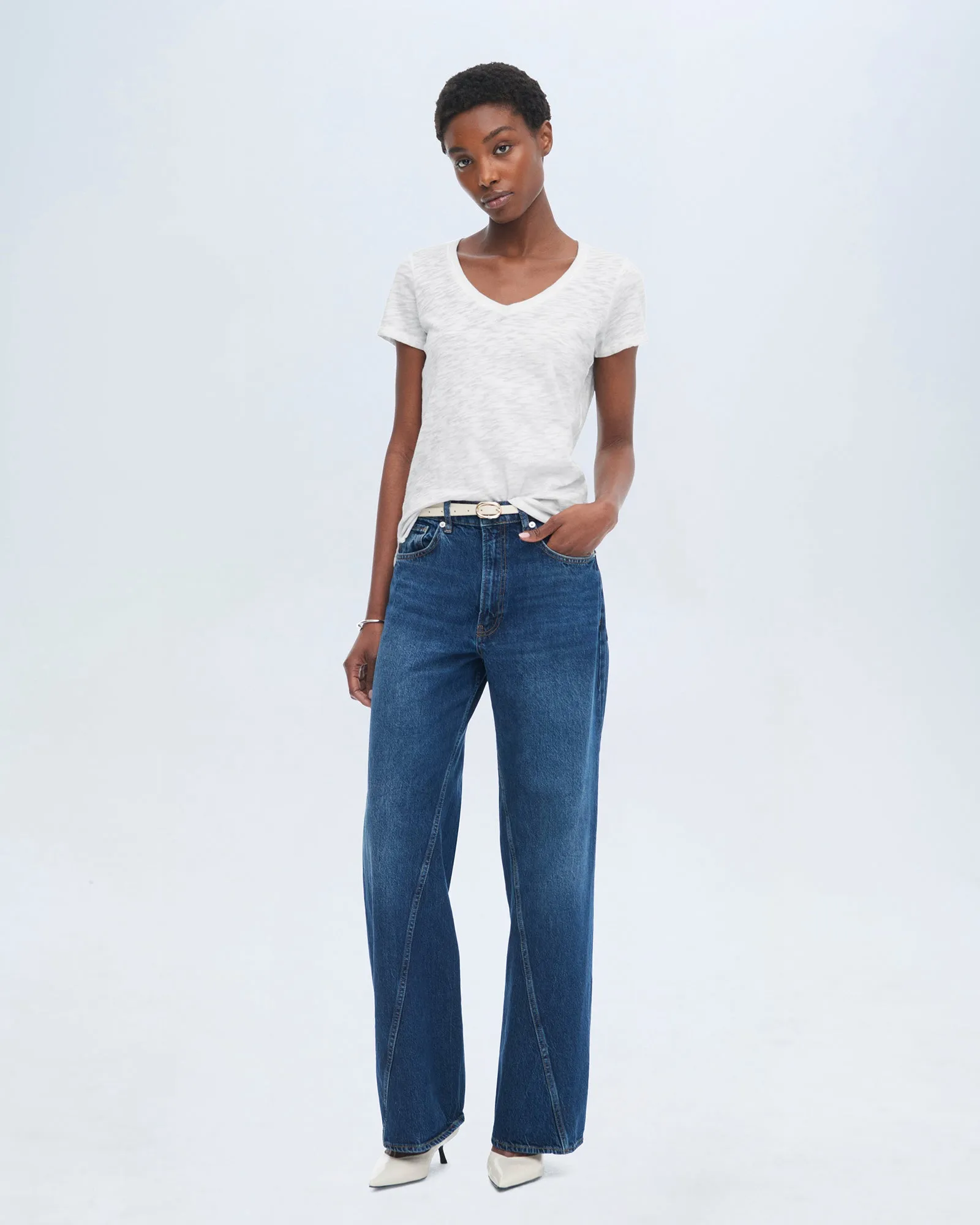 Fit For All Day TemperatureRegulating Slub Jersey Schoolboy V-Neck Tee - White