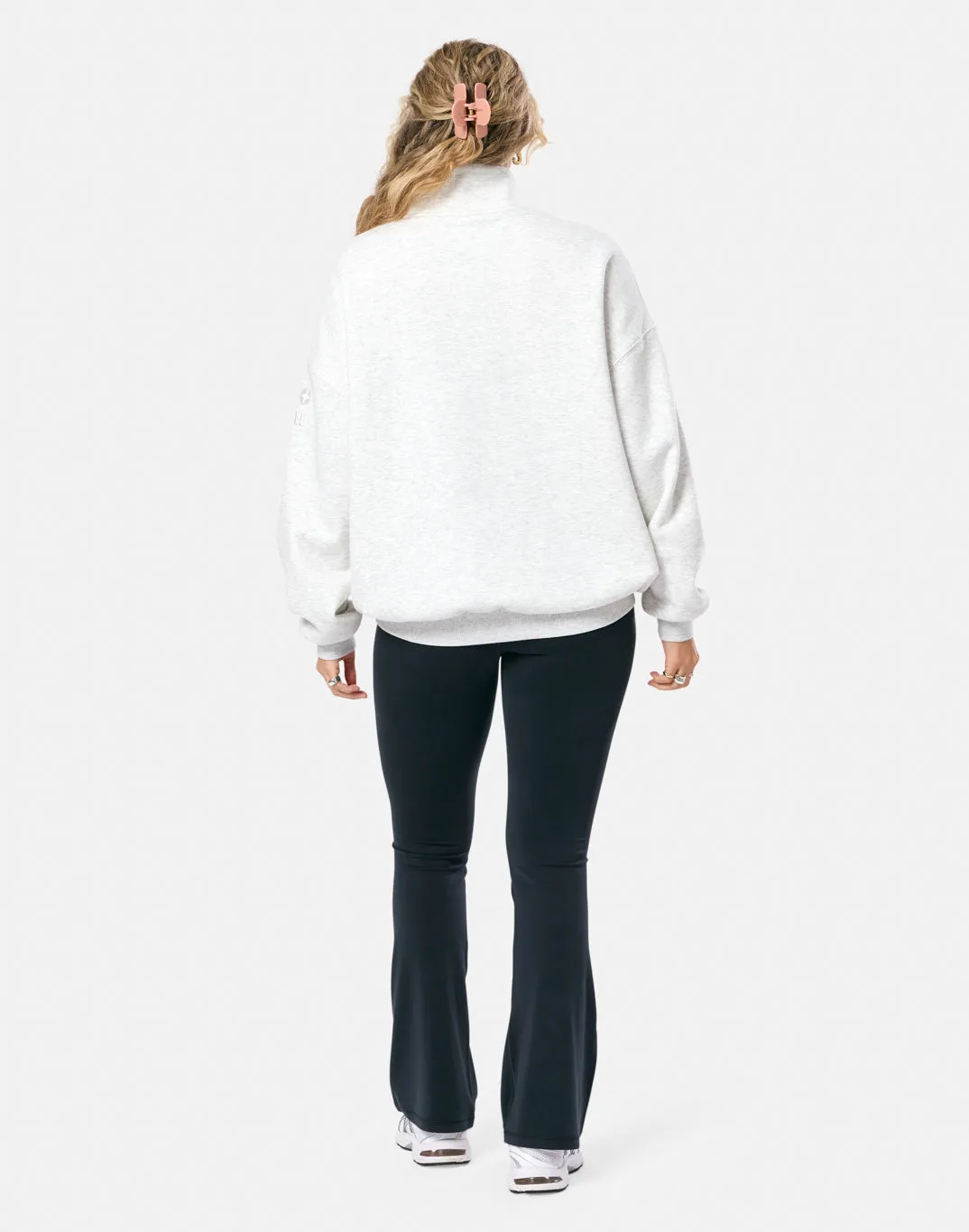 Snap Collar Sierra Sweatshirt in White Marl Plus Size material trend