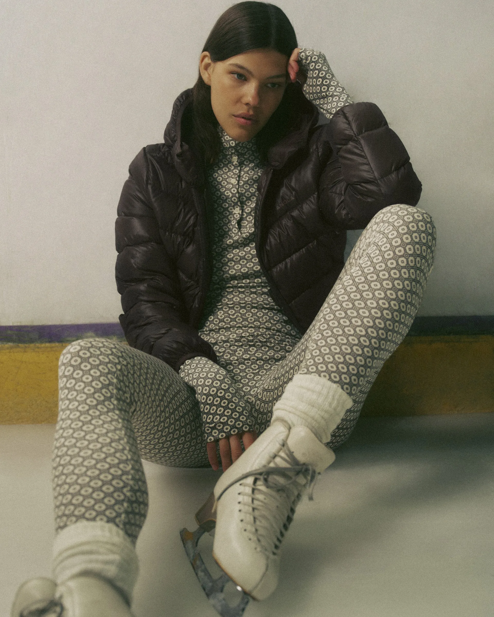 Polyester fabric Versatile Wear Thermal Printed Leggings - Marshmallow White/Coffee Bean