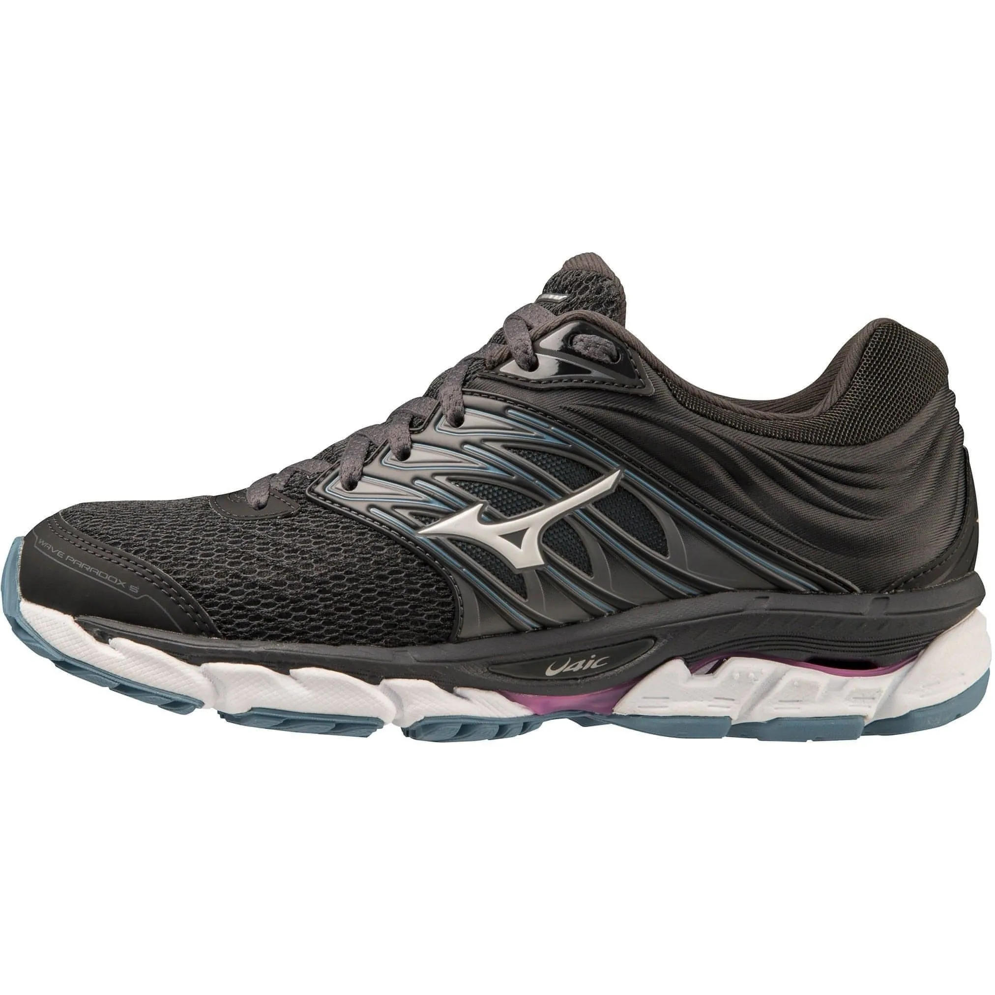 Mizuno Wave Paradox 5 Womens Running Shoes - Black running in a dock area shoes Foot Contouring Fit
