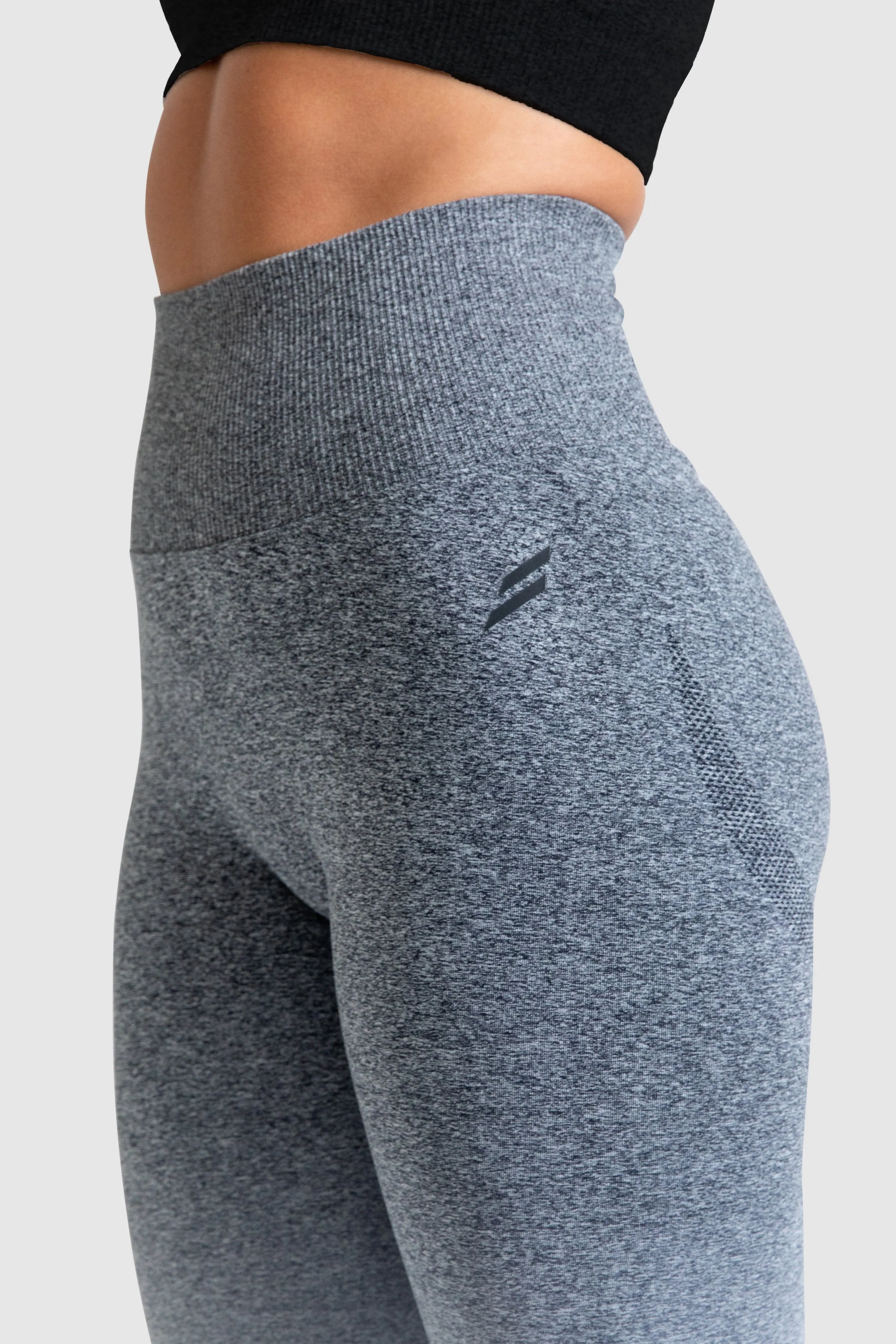 Casual Day Ultra Light Non-Restrictive Fit Ombre Scrunch Seamless Leggings - Grey