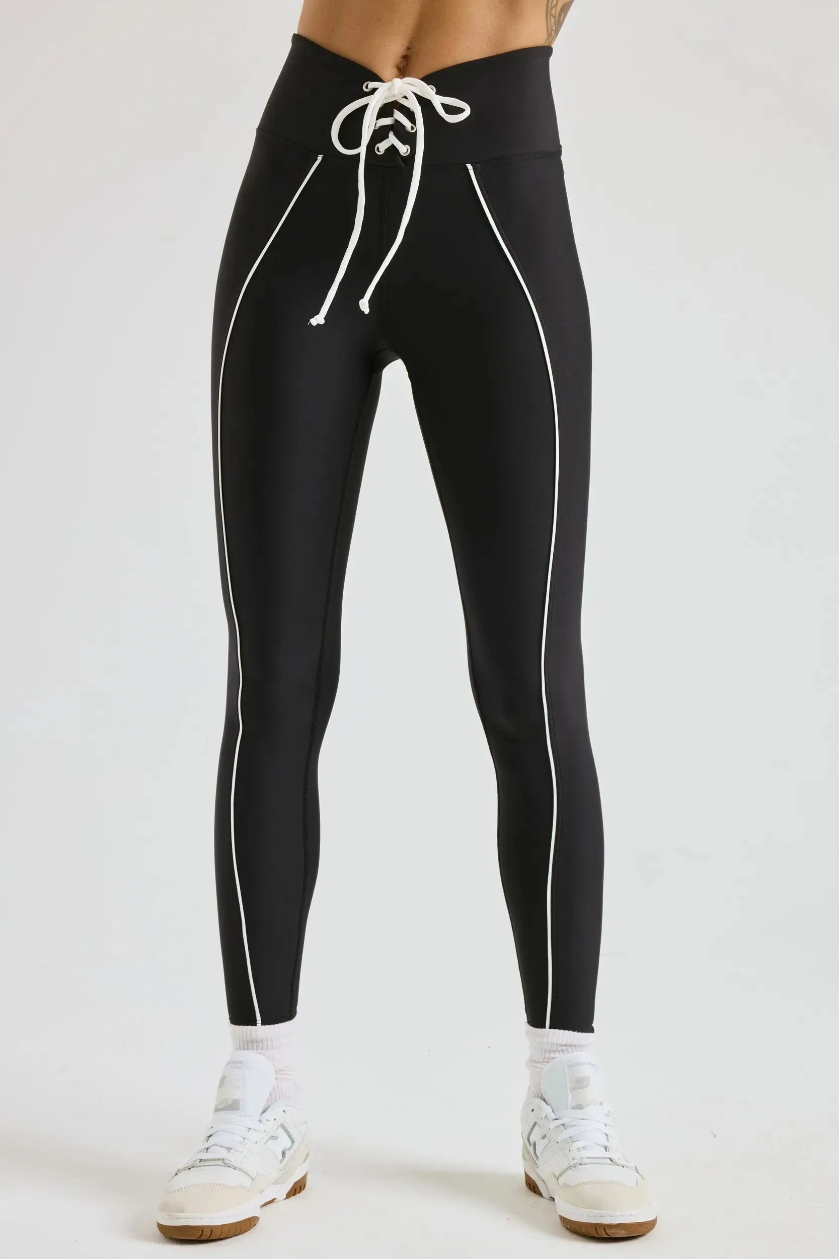 The Field Legging Relaxed fit style