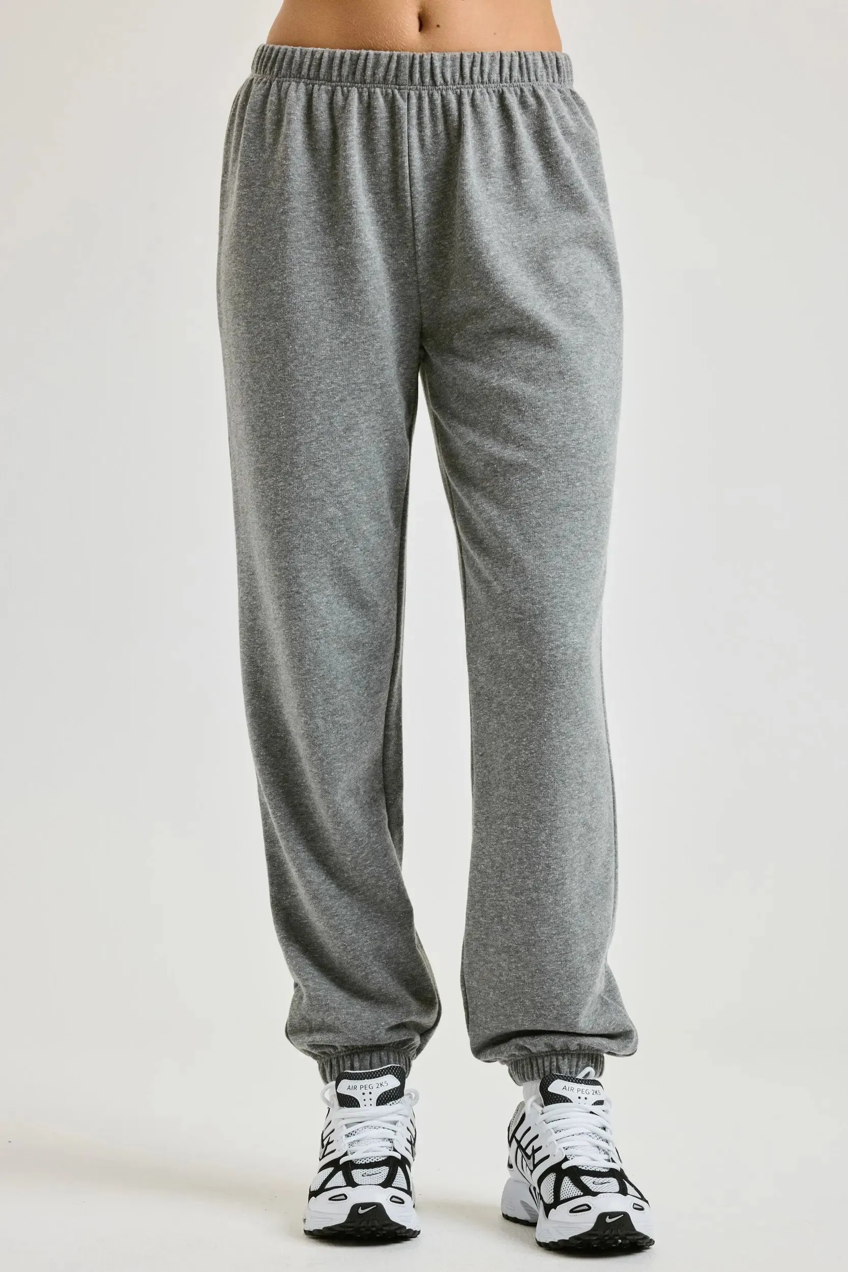 The Stadium Sweatpant Unwind Outfit