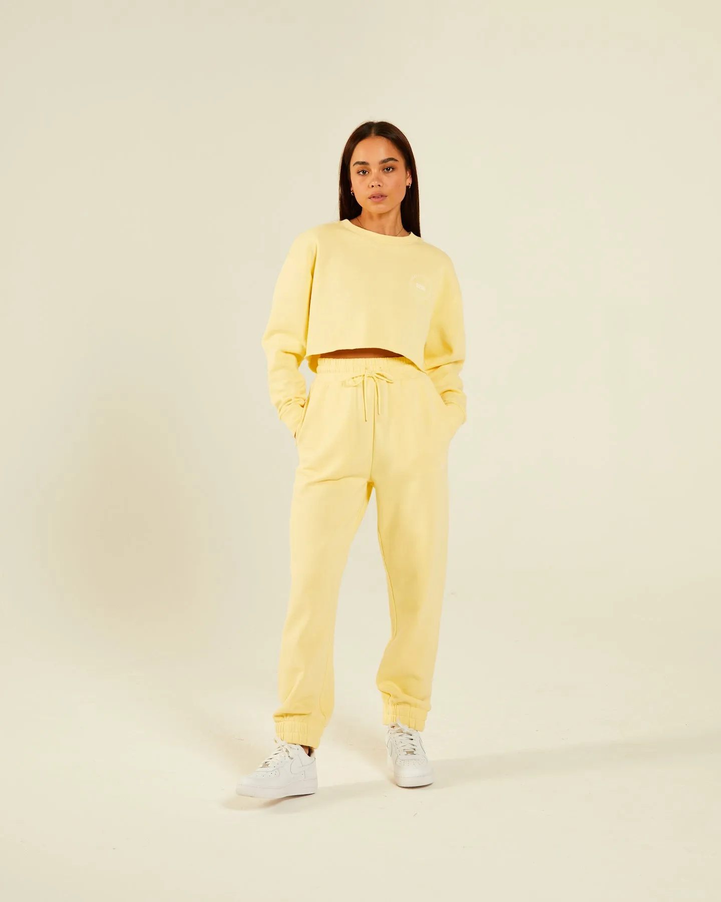 Vesta Jogger Soft Yellow Mesh Glow Ethic Core